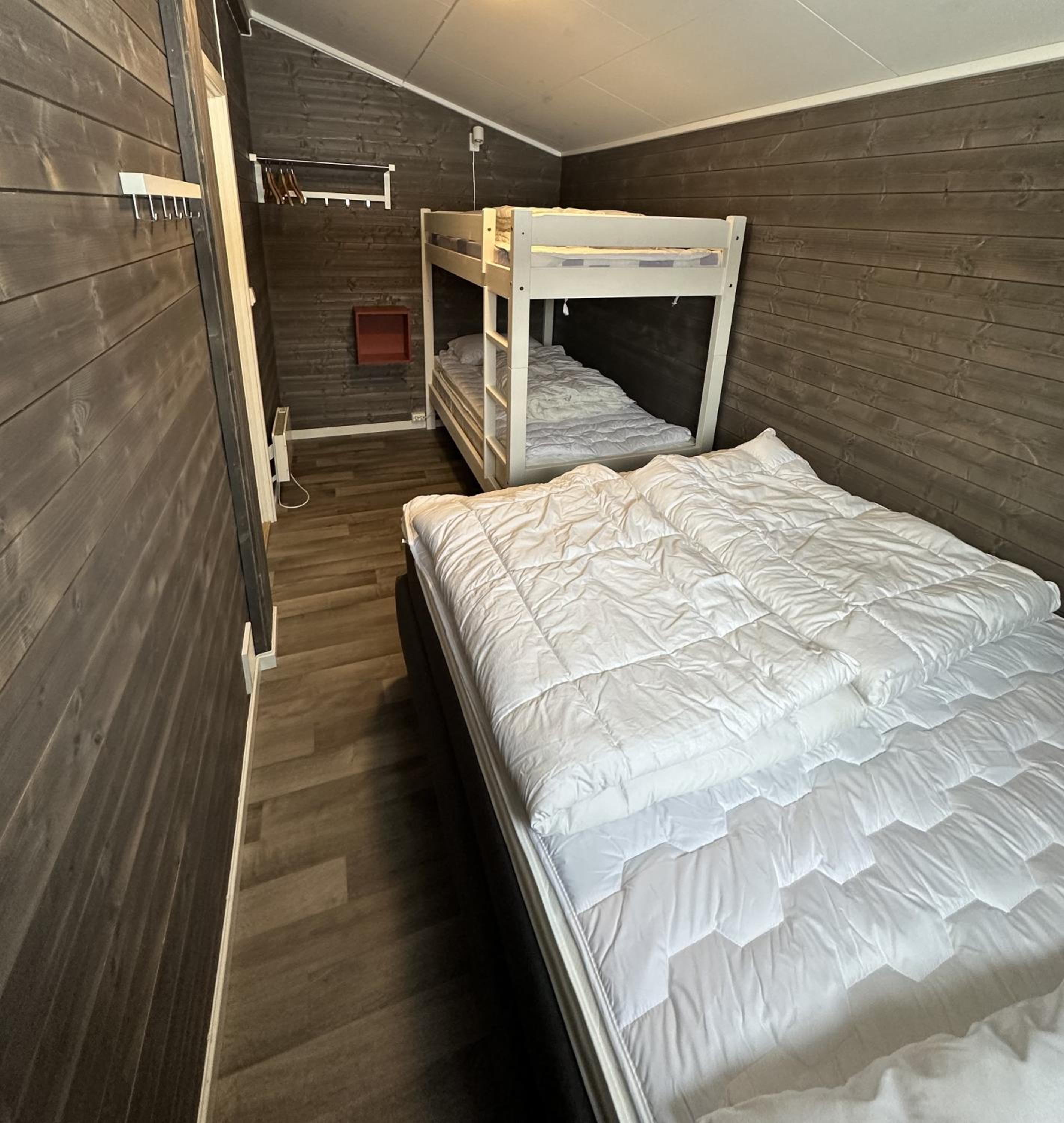 One-Bedroom Cottage - Photo 4