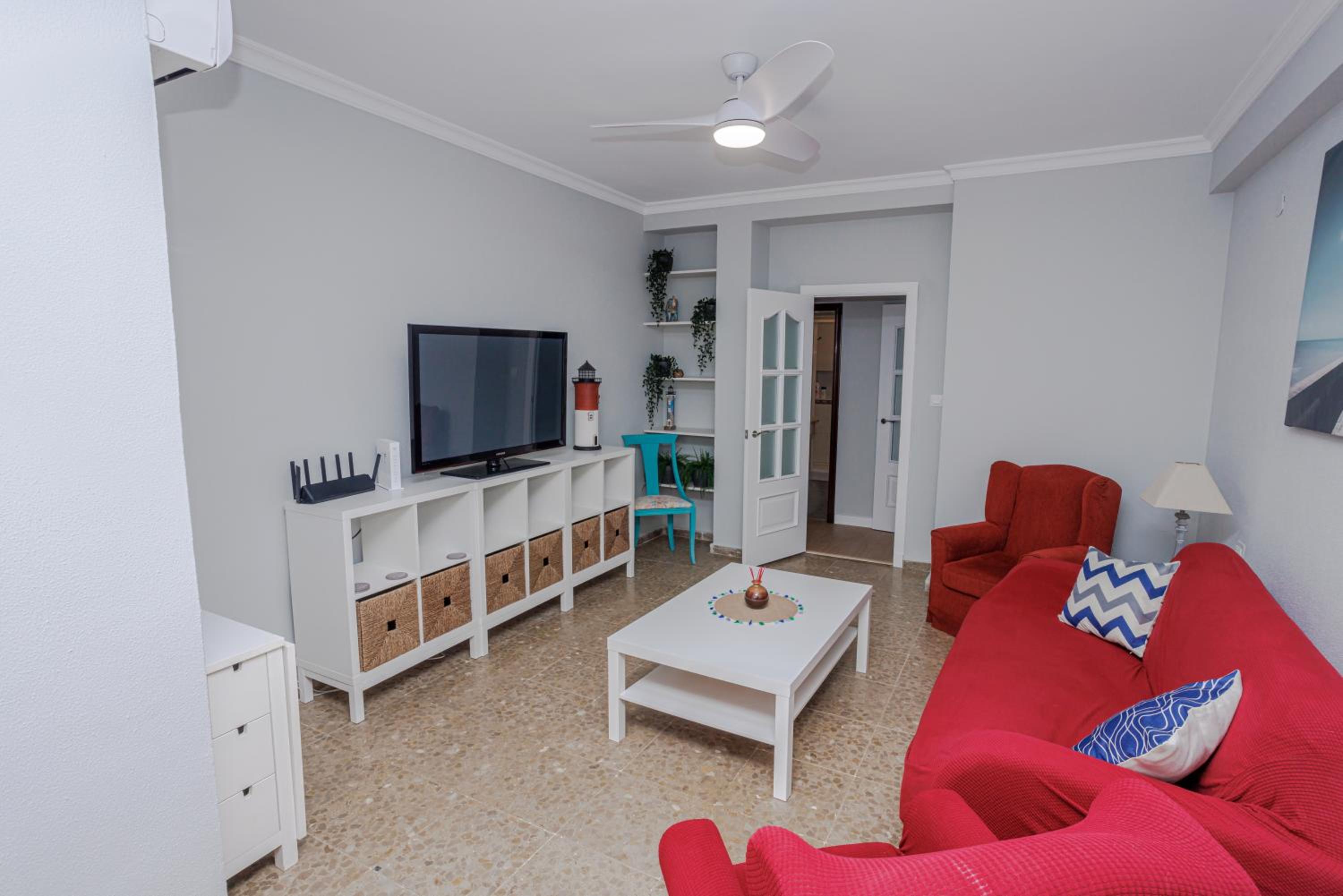 Three-Bedroom Apartment photo 2