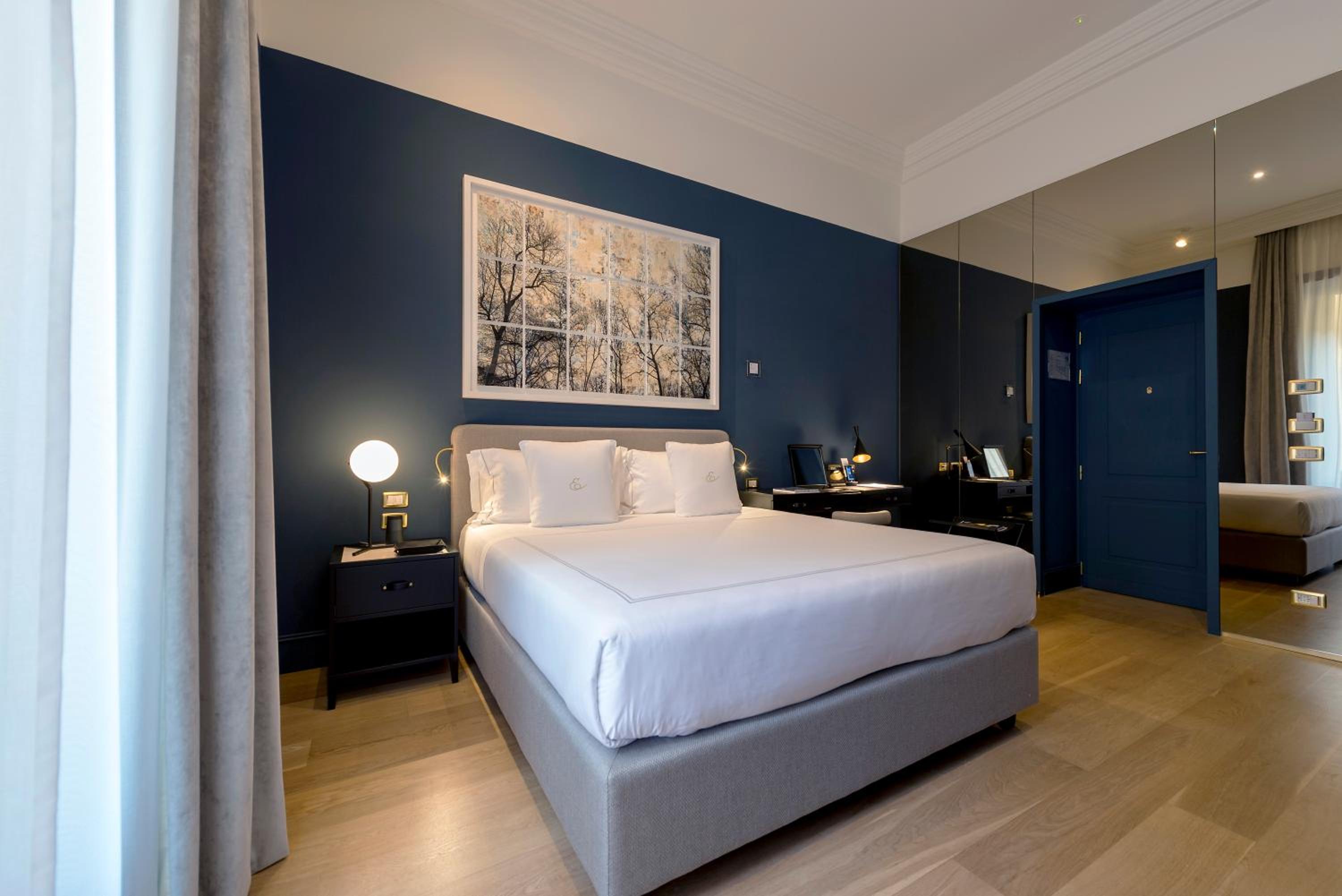 Superior Double or Twin Room photo 2