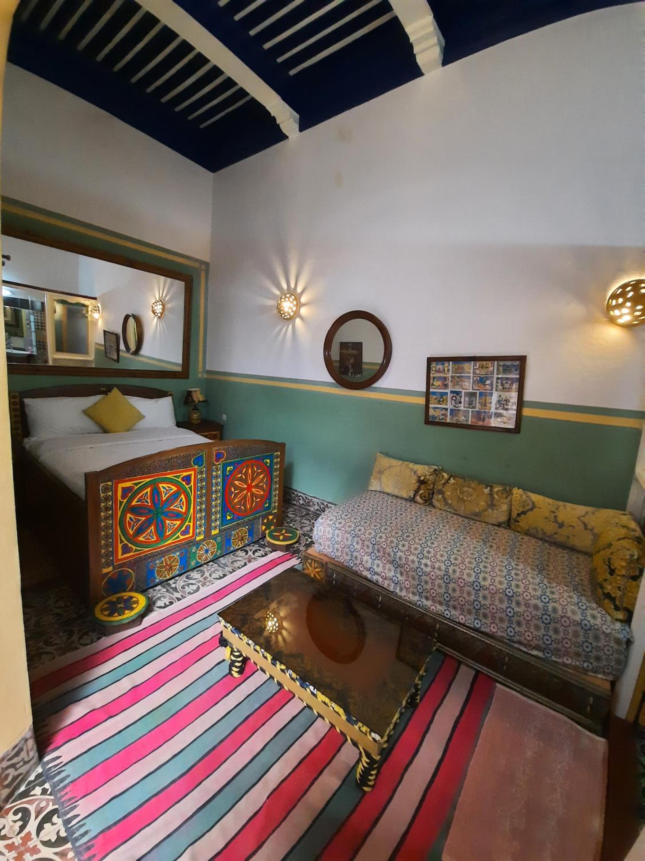 Double Room - Photo 12