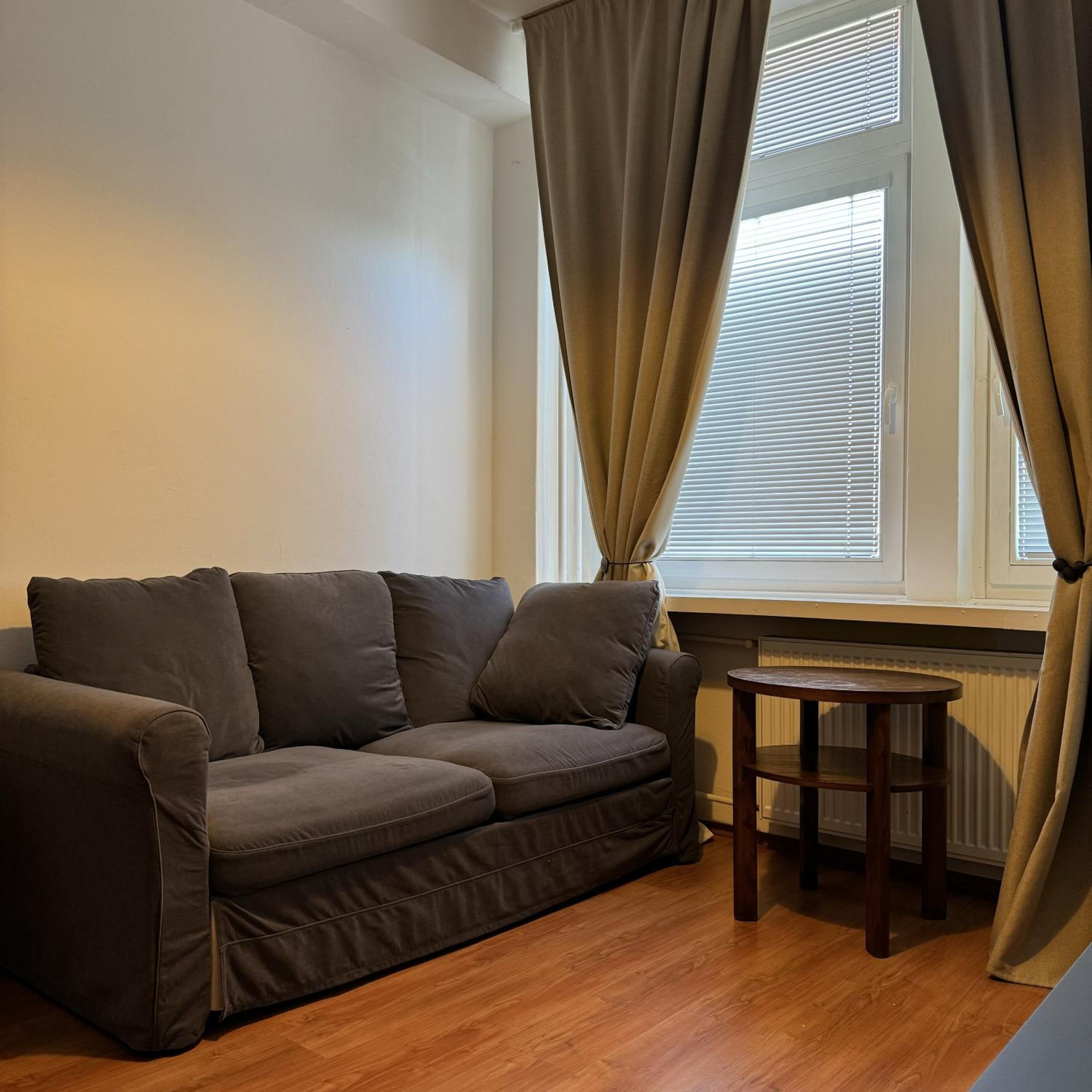 Apartment with Air Conditioning - Photo 6