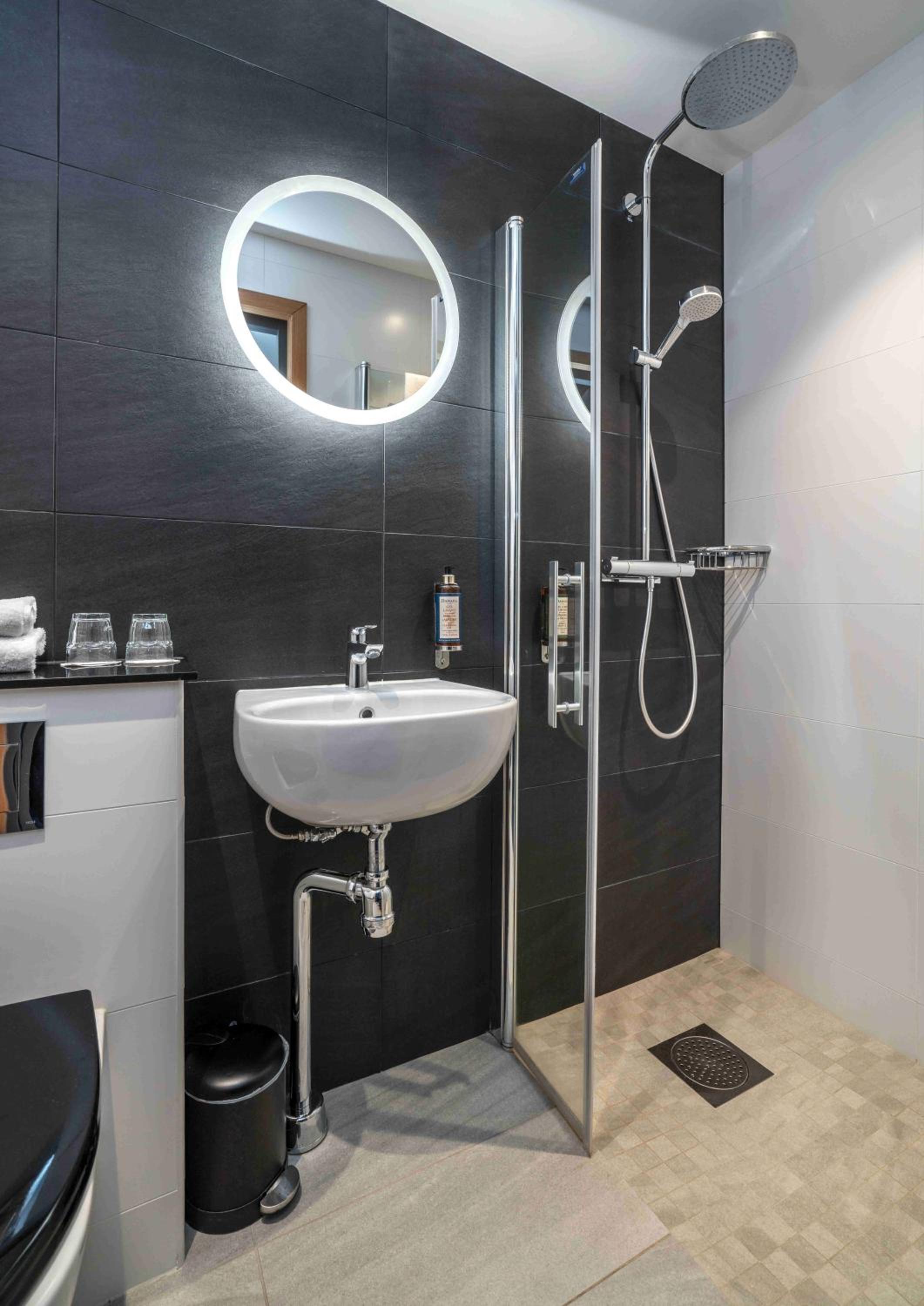 Superior Double Room - Photo 3