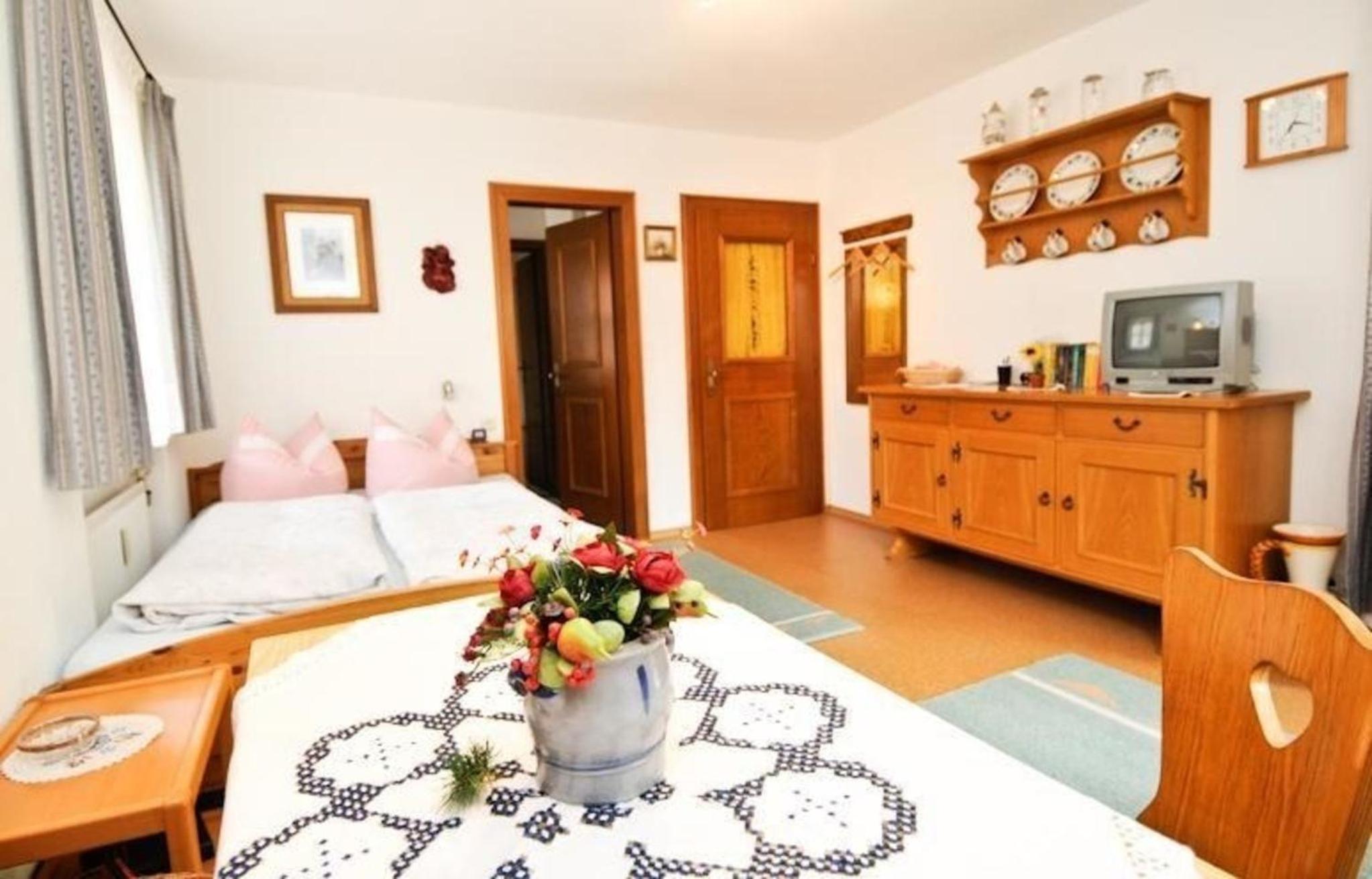 Apartment photo 1