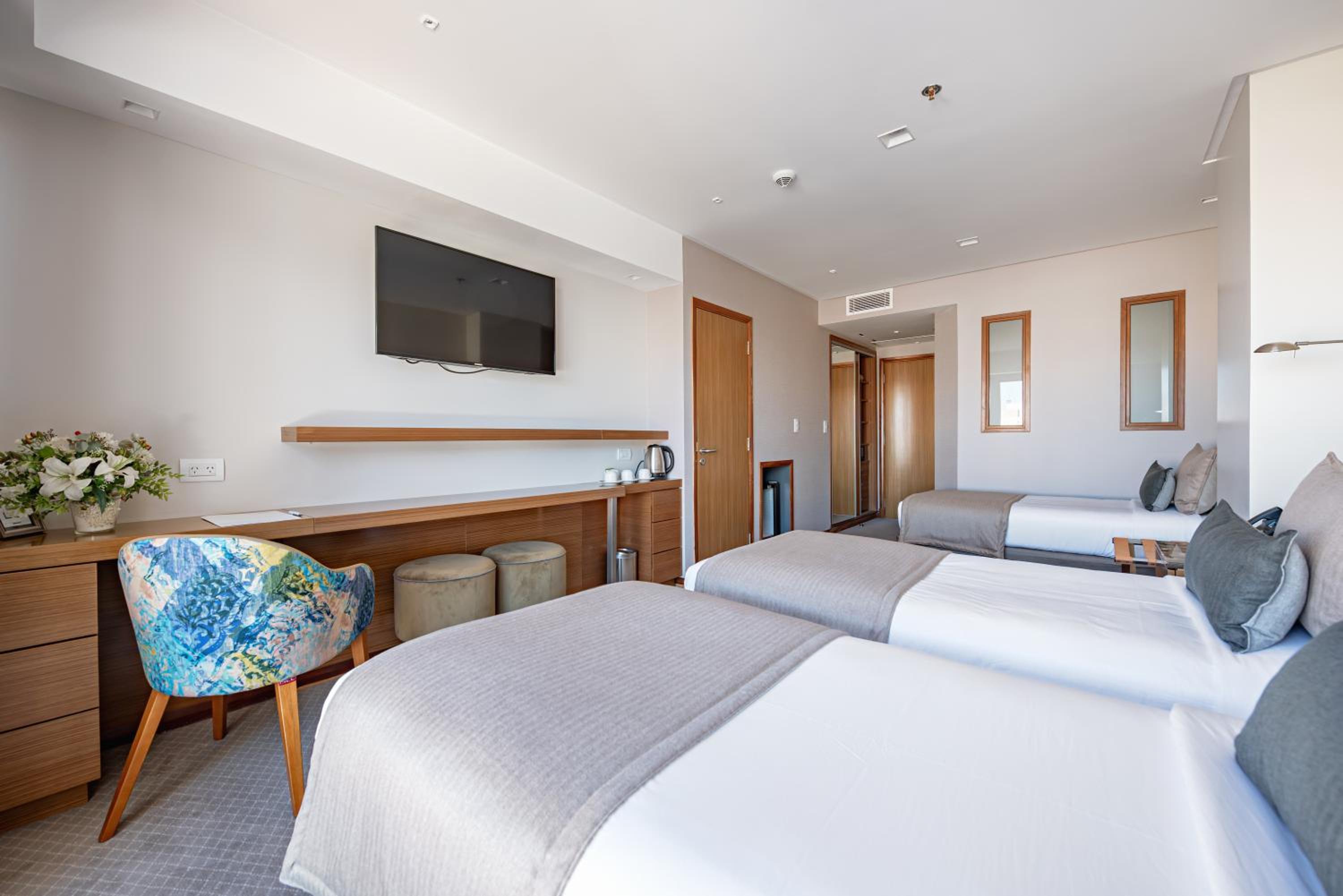 Deluxe Triple Room with Sea View