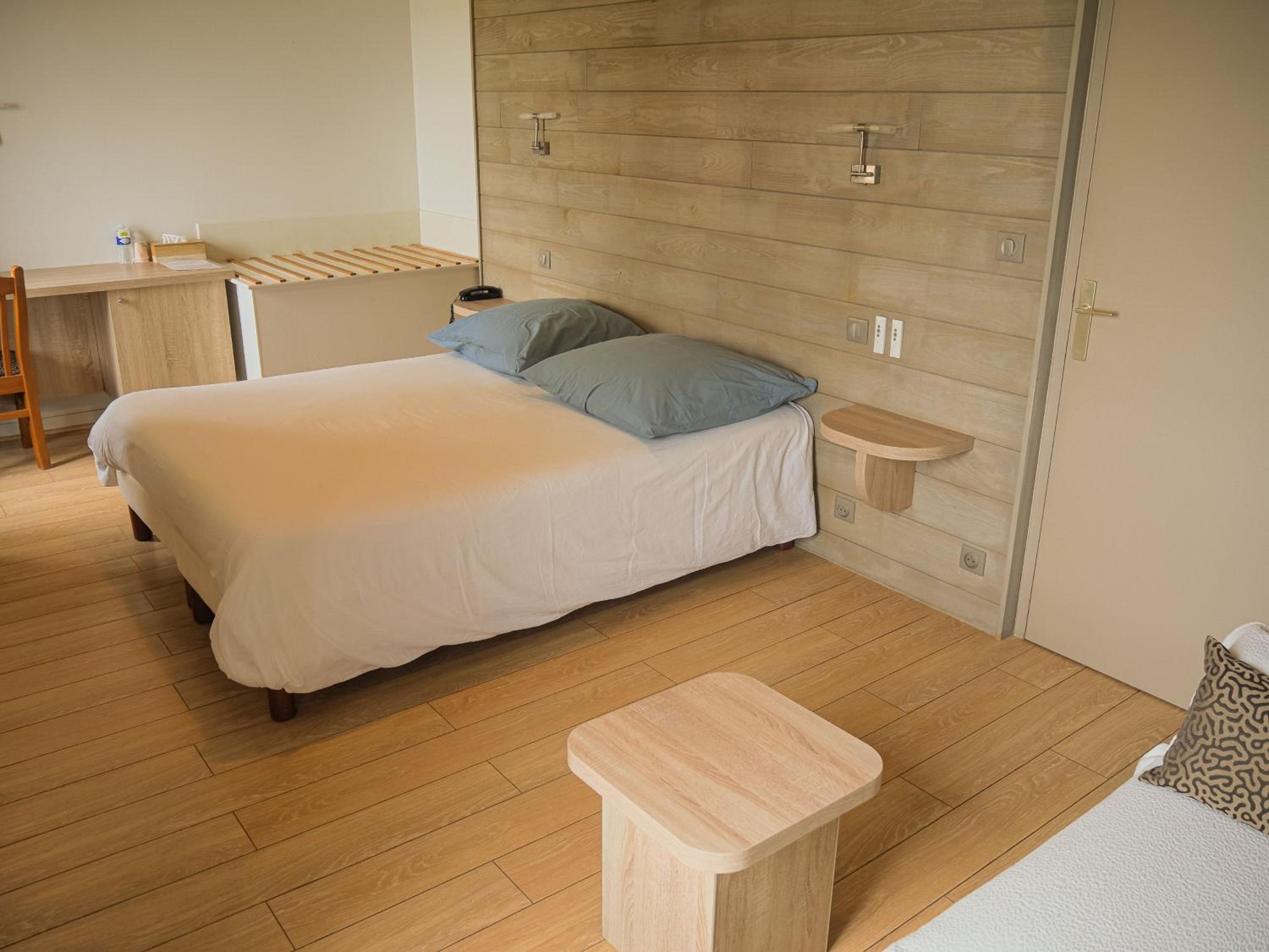 Family Room (4 Adults)