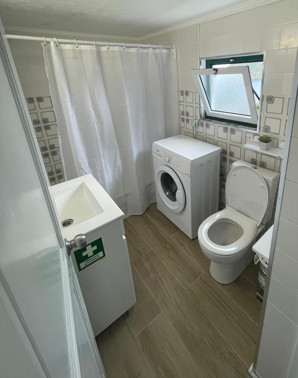 One-Bedroom House photo 2