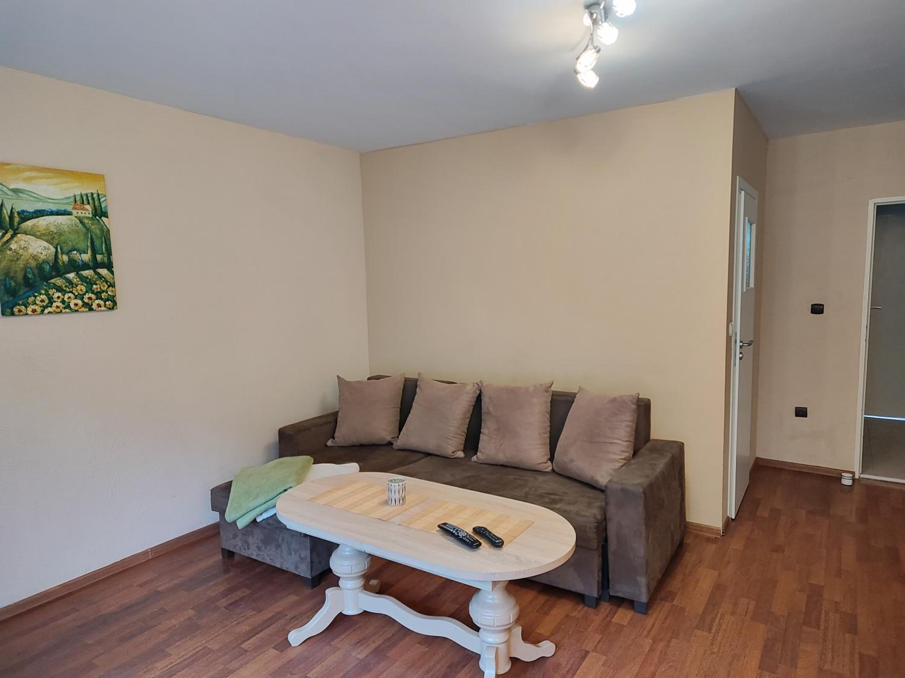 Apartment with Garden View - Photo 6