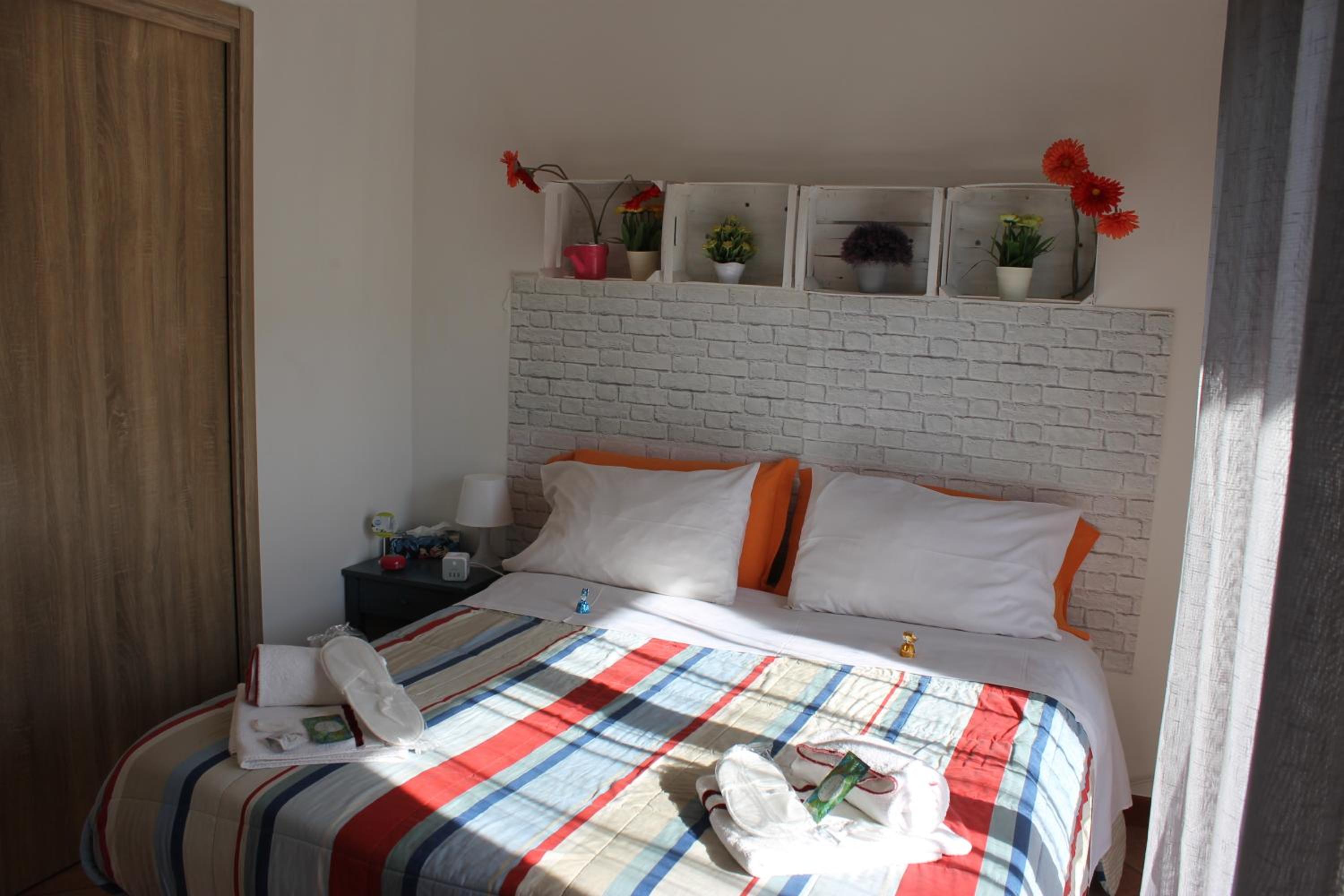 Standard Double Room with Shared Bathroom