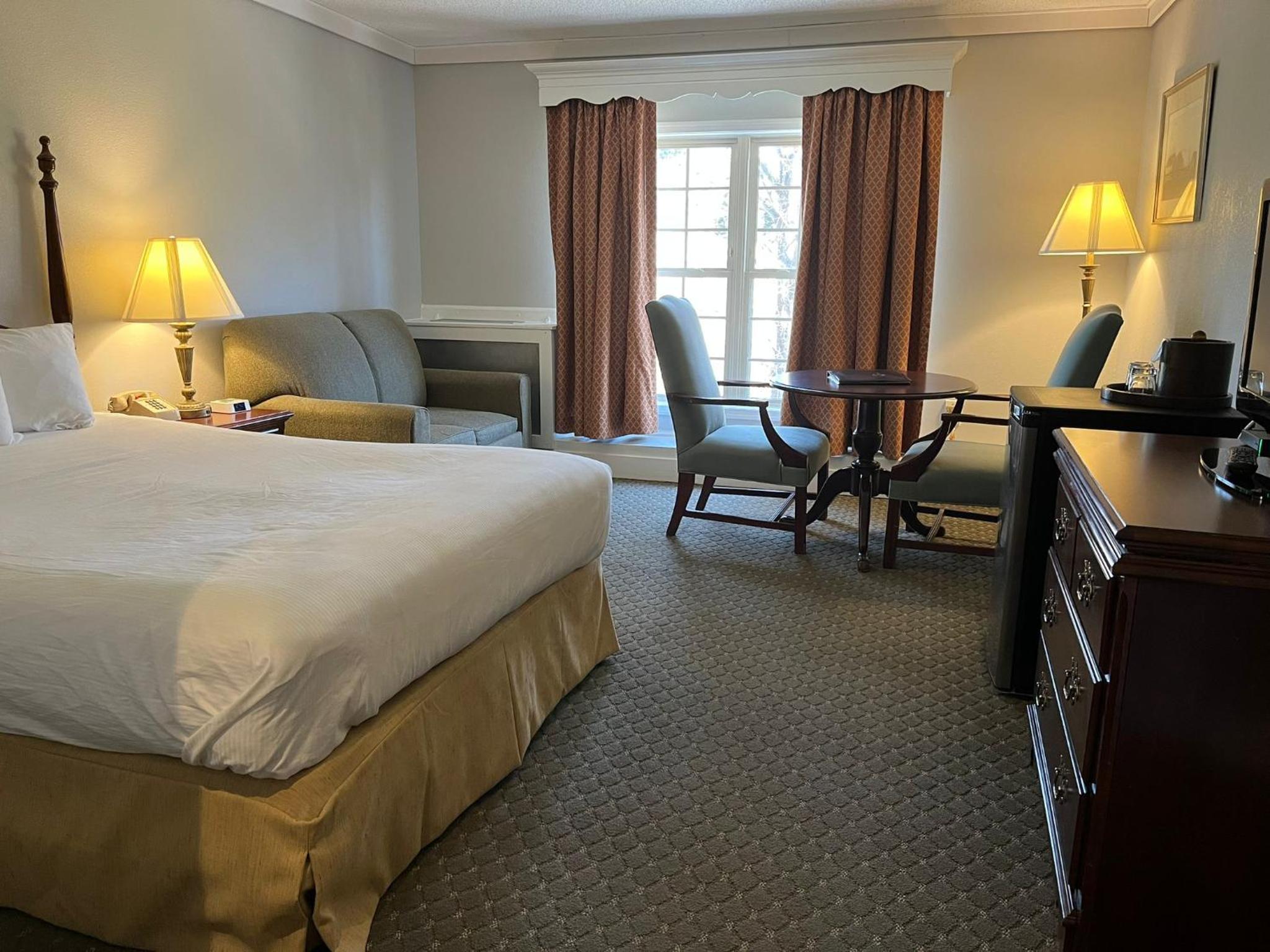 Superior King Room