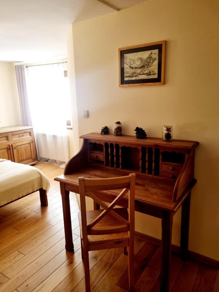 Quadruple Room with Mountain View - Photo 9