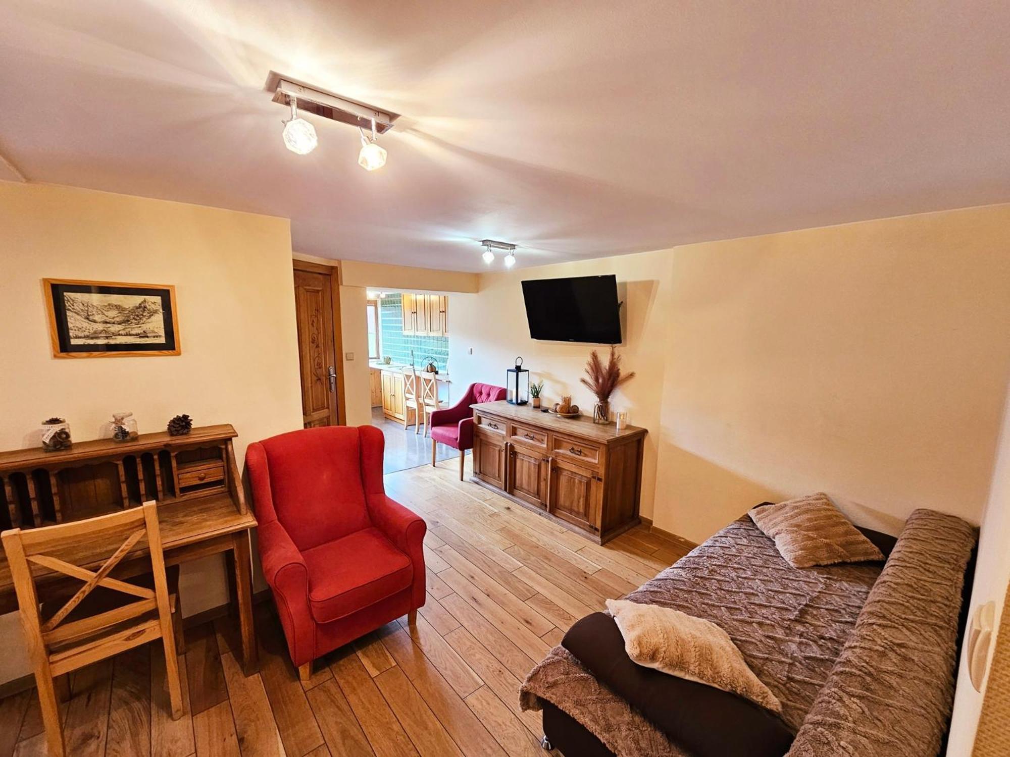 Quadruple Room with Mountain View - Photo 7