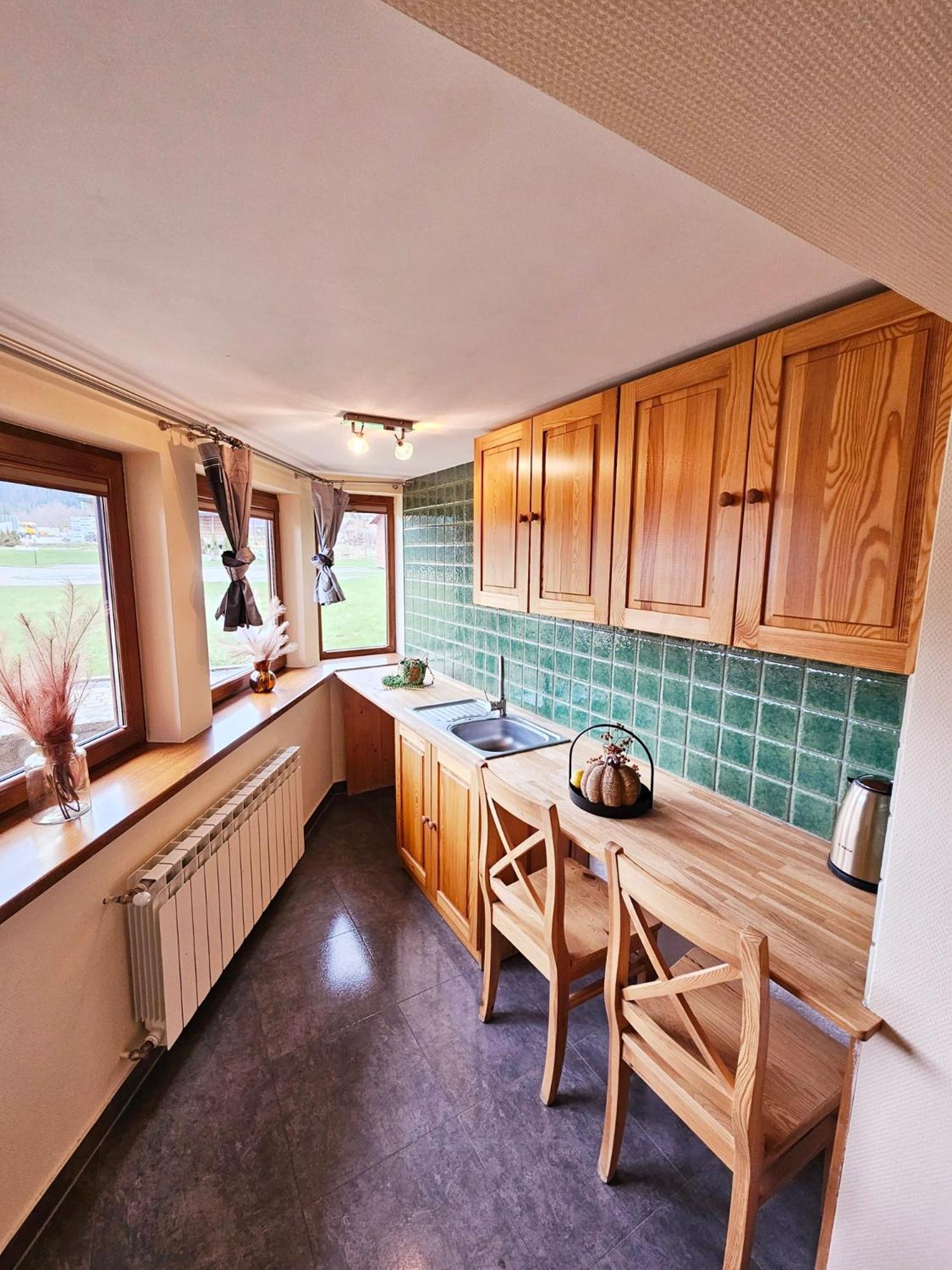 Quadruple Room with Mountain View - Photo 8