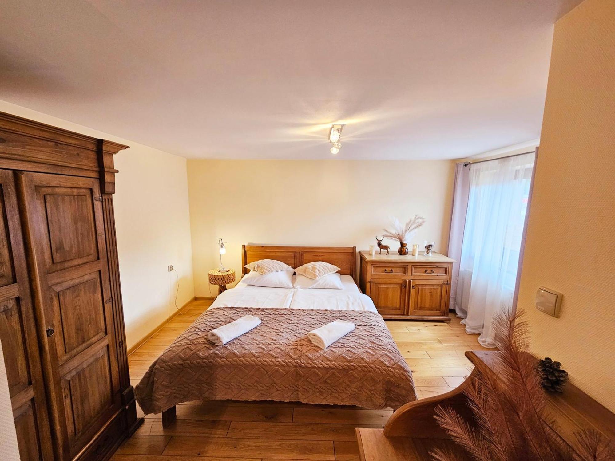 Quadruple Room with Mountain View - Photo 1