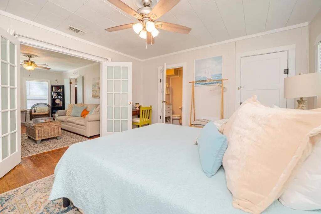 Two-Bedroom House photo 1