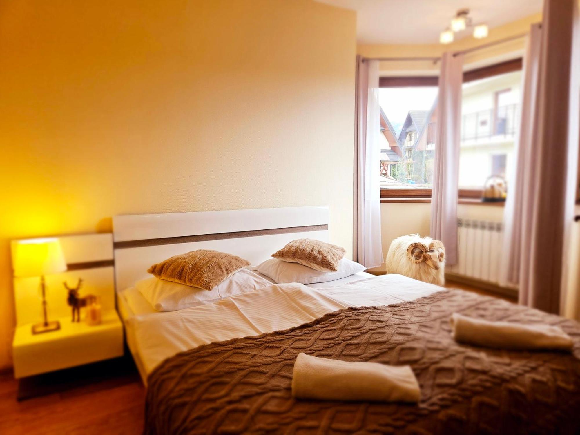 Deluxe Triple Room - Photo 8
