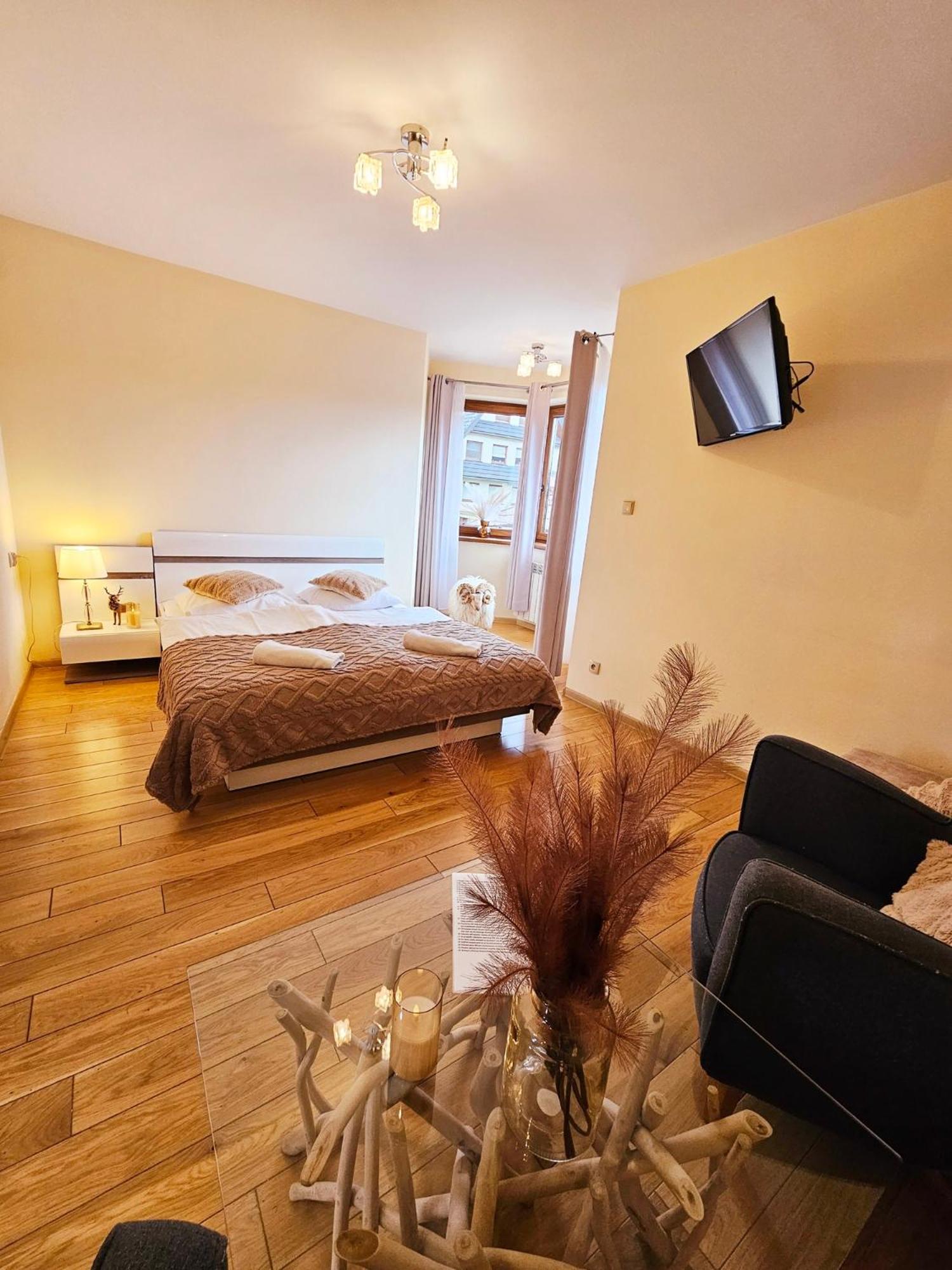 Deluxe Triple Room - Photo 1