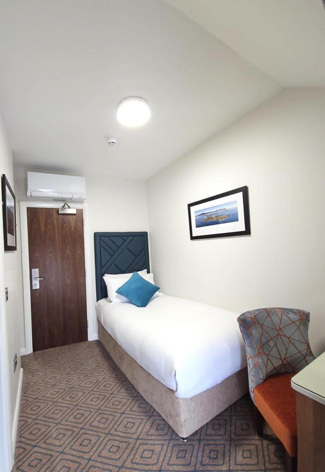 Deluxe Single Room photo 2