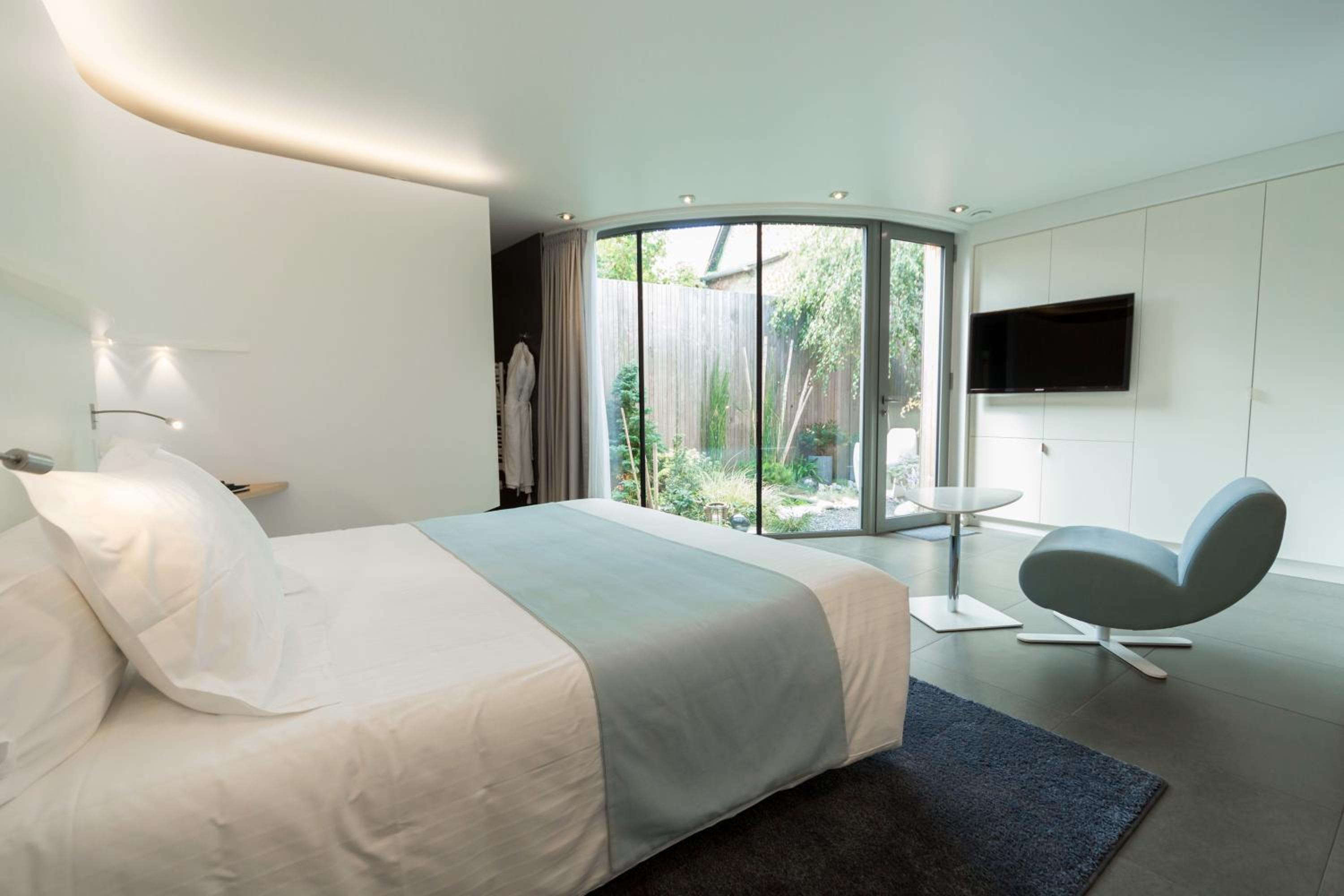 Double Room - Photo 23