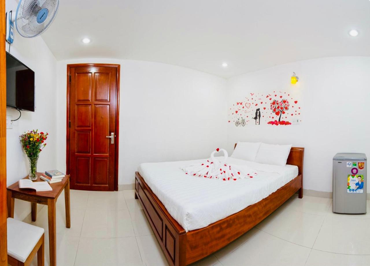 Double Room - Photo 7
