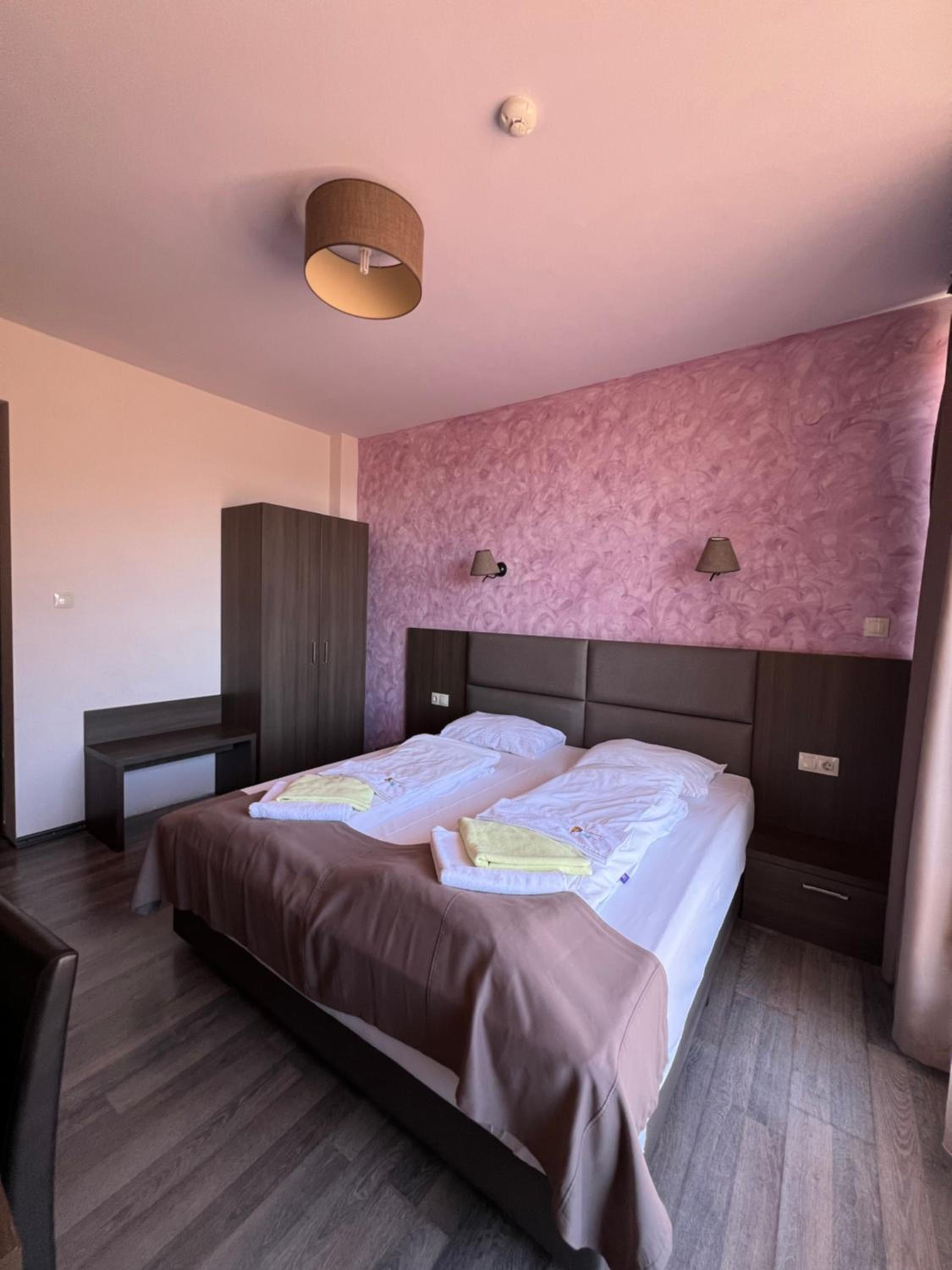 Double Room photo 2