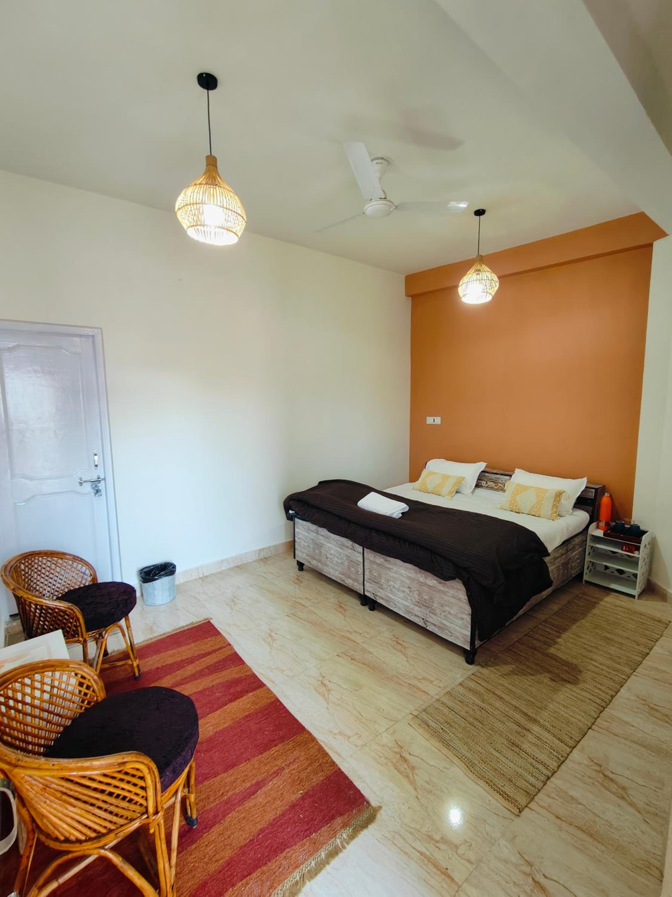 Double Room with Private Bathroom photo 2