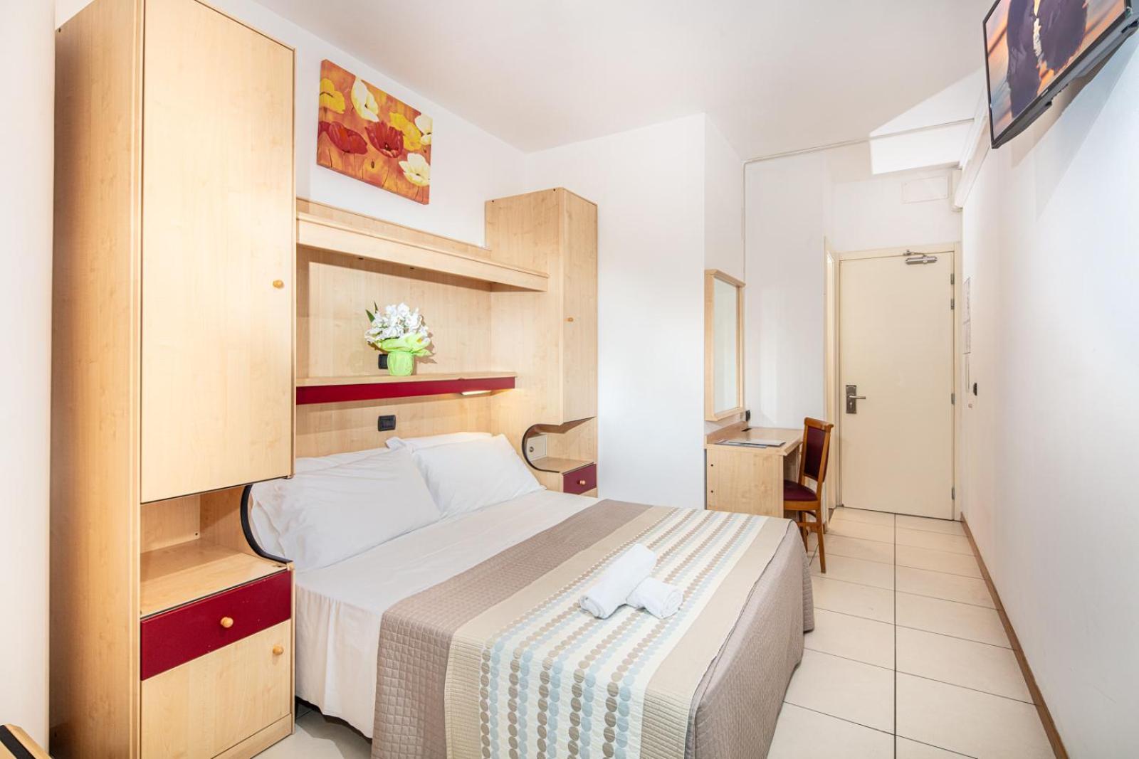Double or Twin Room - Photo 1