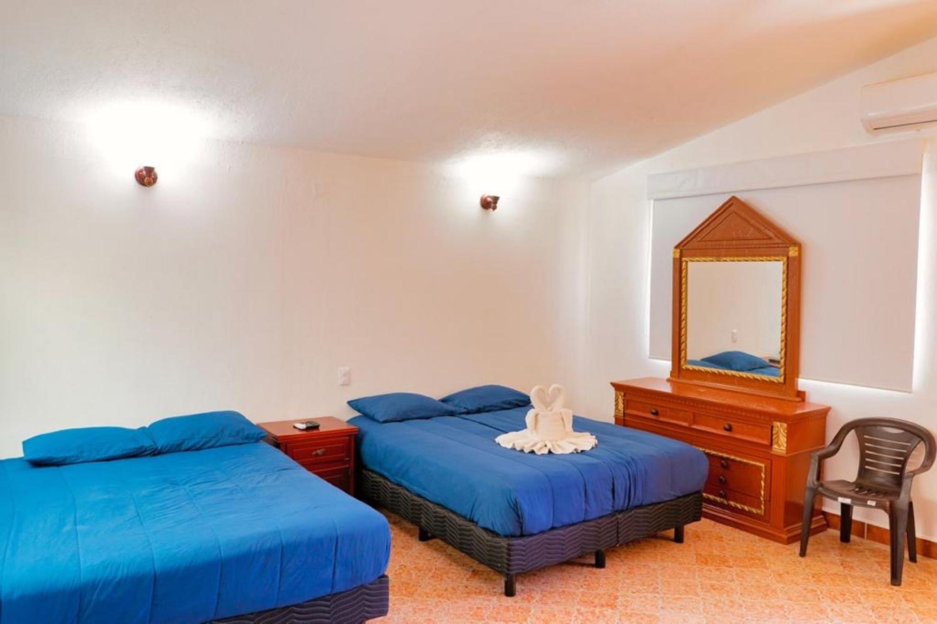 Four-Bedroom House photo 1