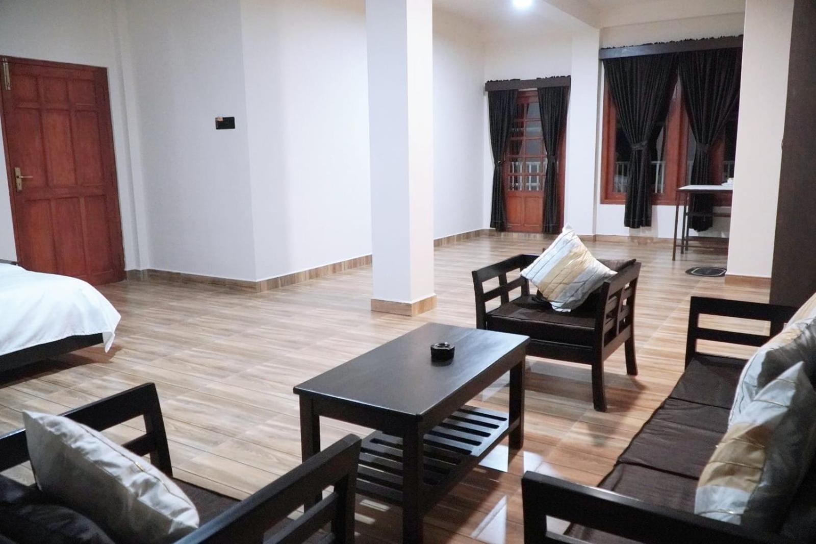 Deluxe Family Room photo 2