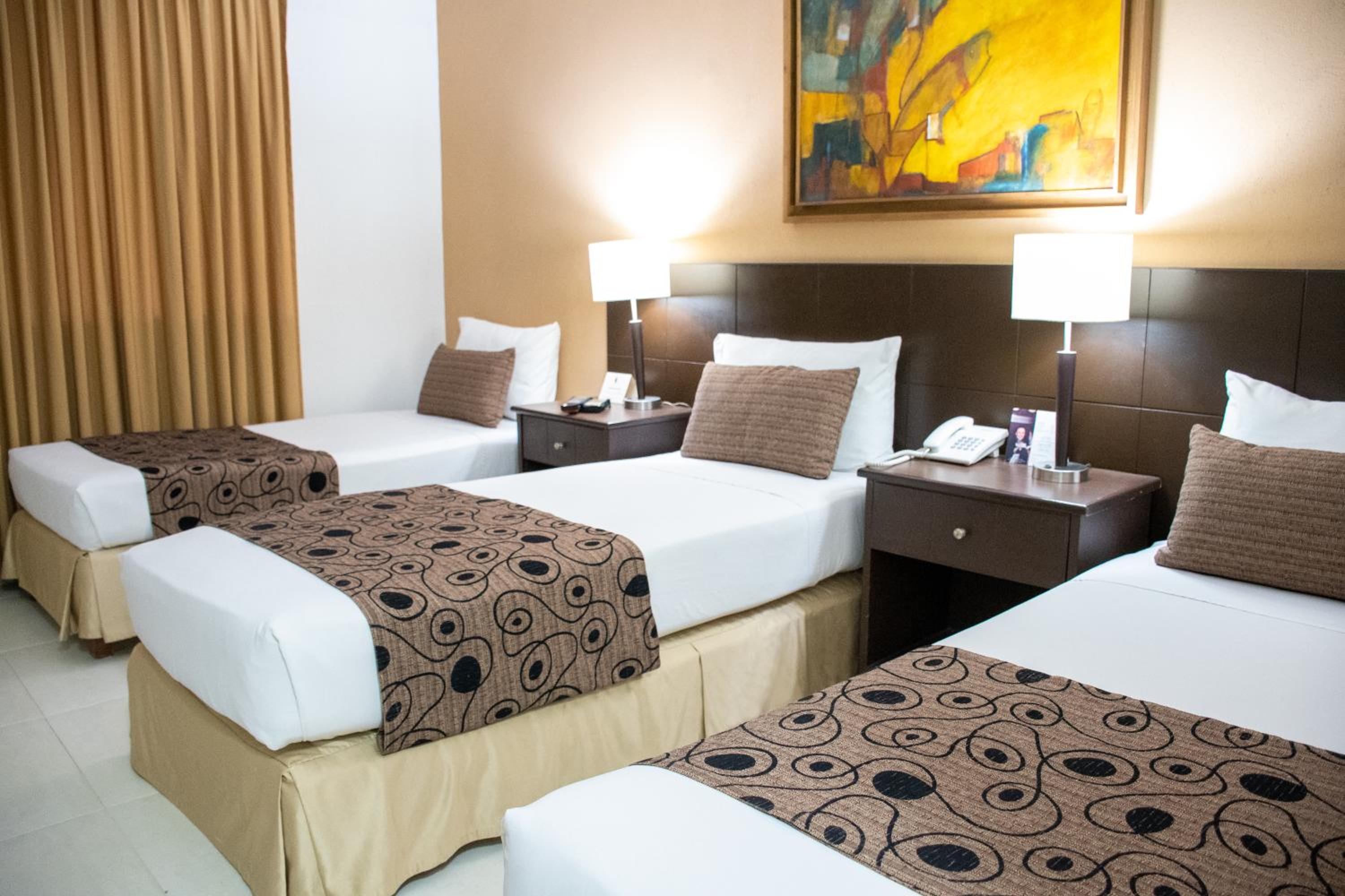 Standard Triple Room - Photo 1