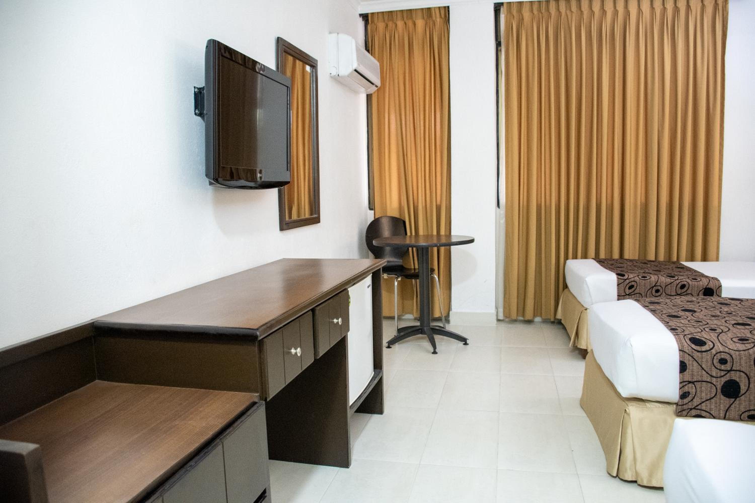 Standard Triple Room - Photo 3