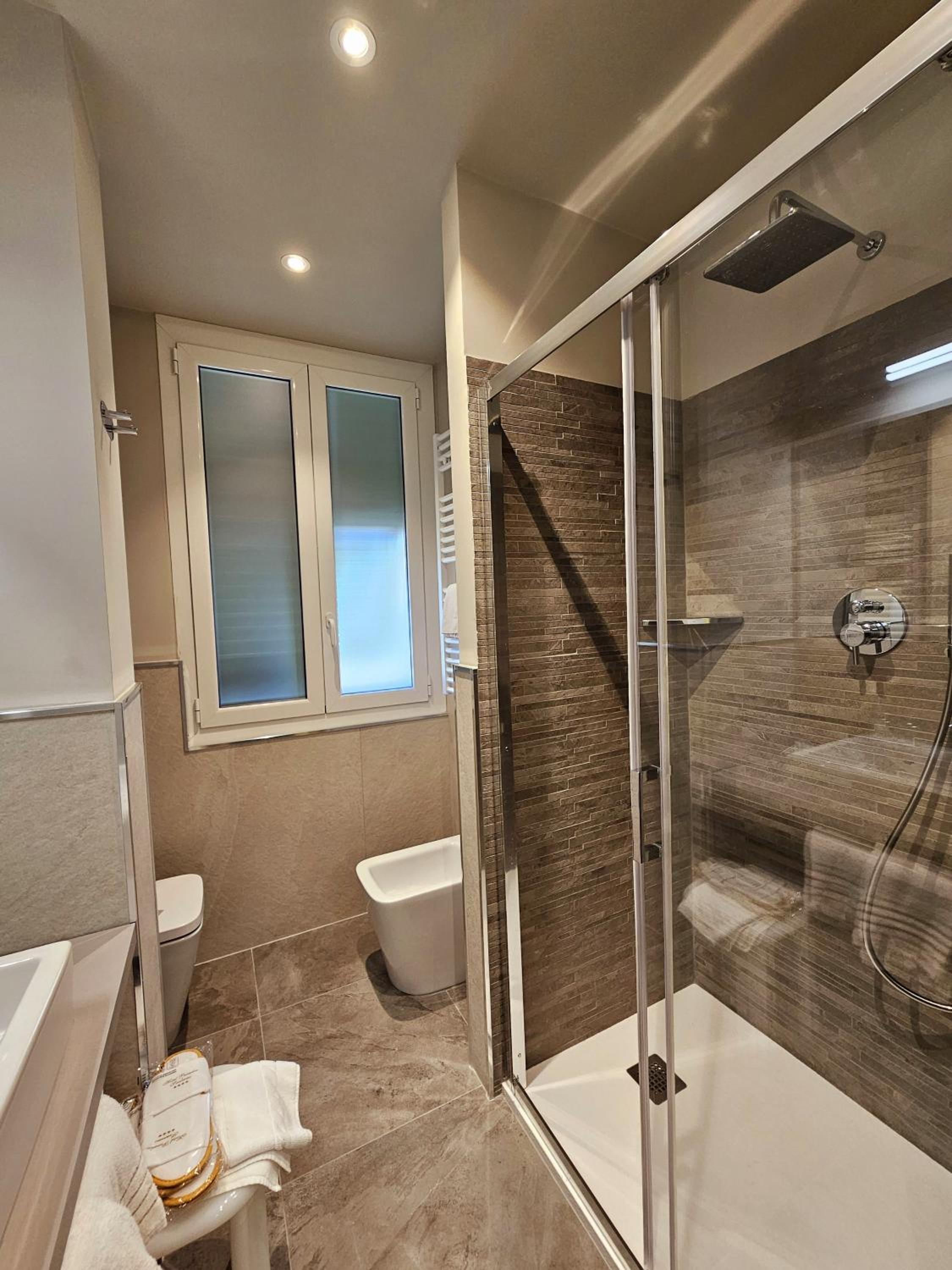 Deluxe Double Room with Sea Side  - Photo 12