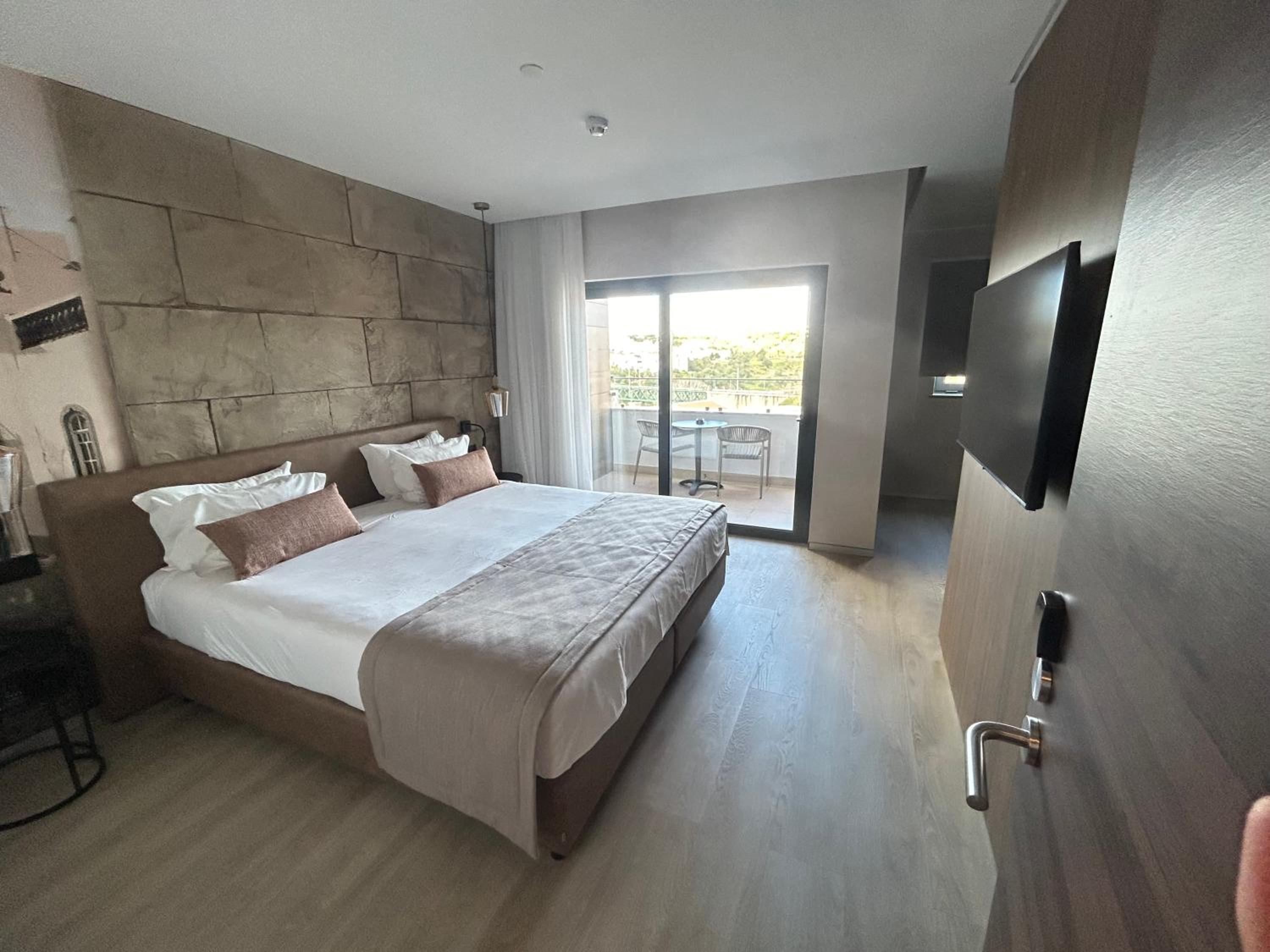 Superior Double Room - Photo 1