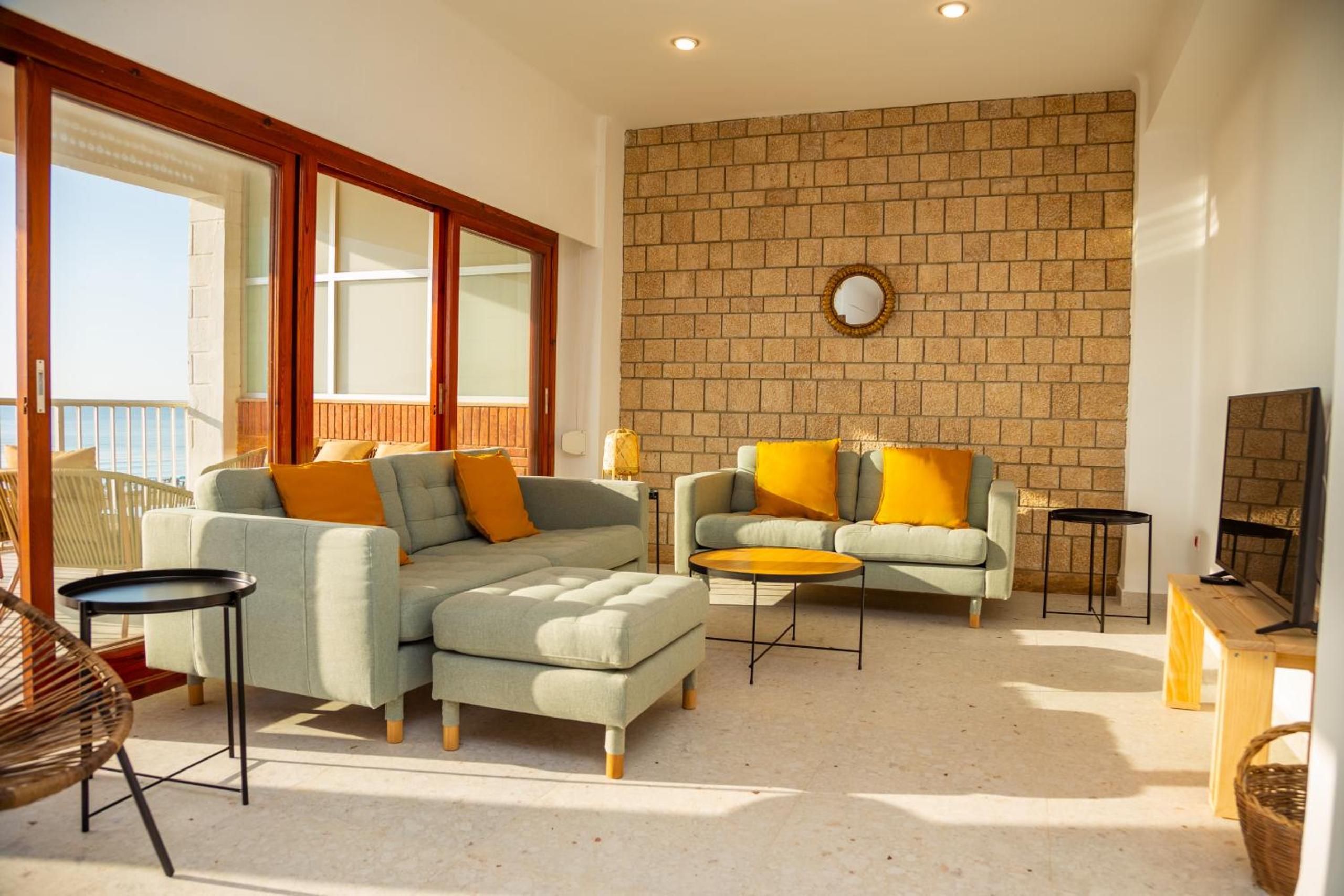 Apartment with Sea View