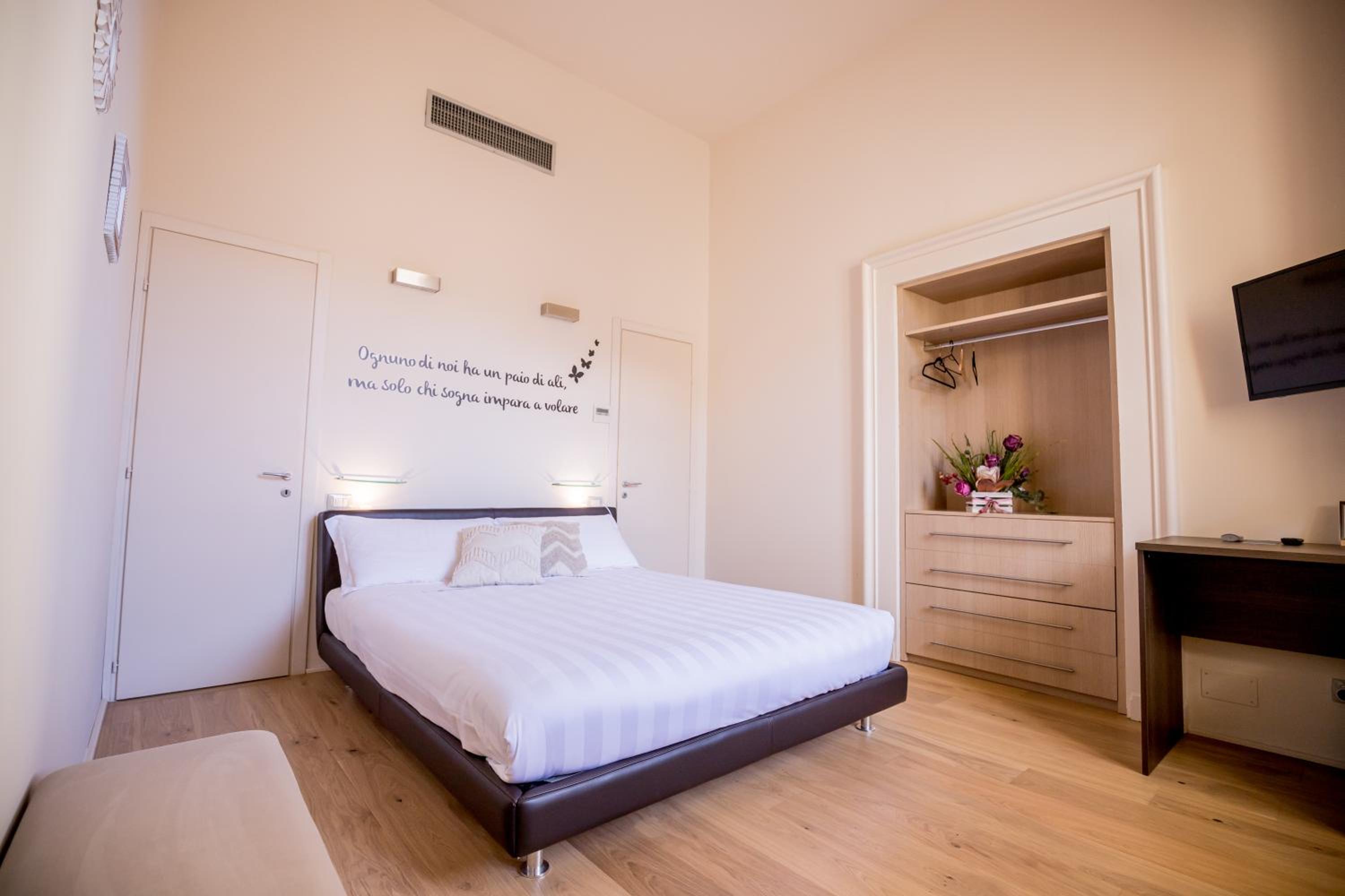Superior Double Room photo 1