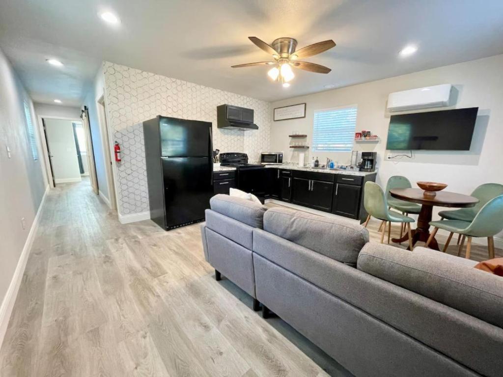 Two-Bedroom Apartment photo 1