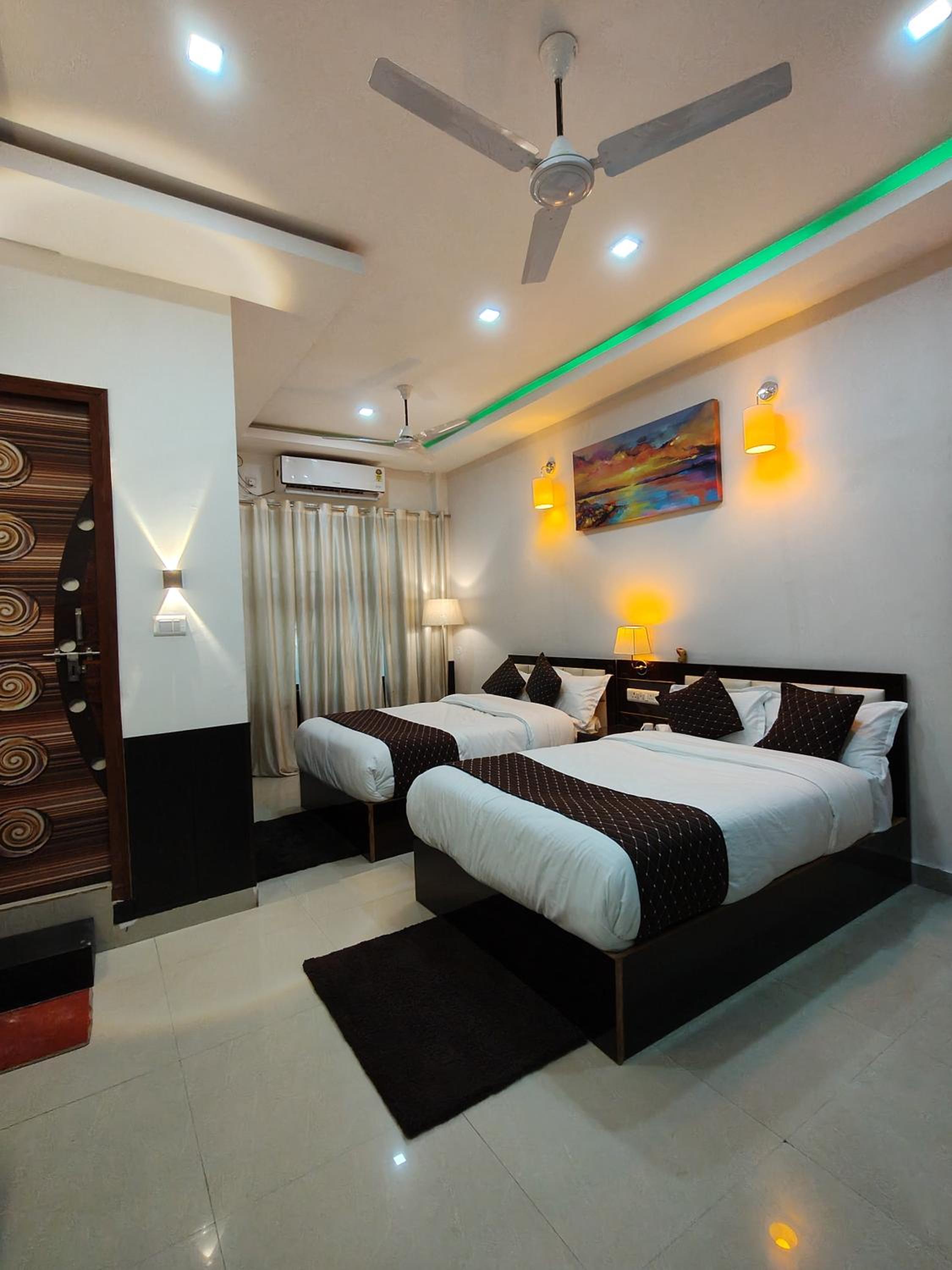 Deluxe Double or Twin Room - Photo 1