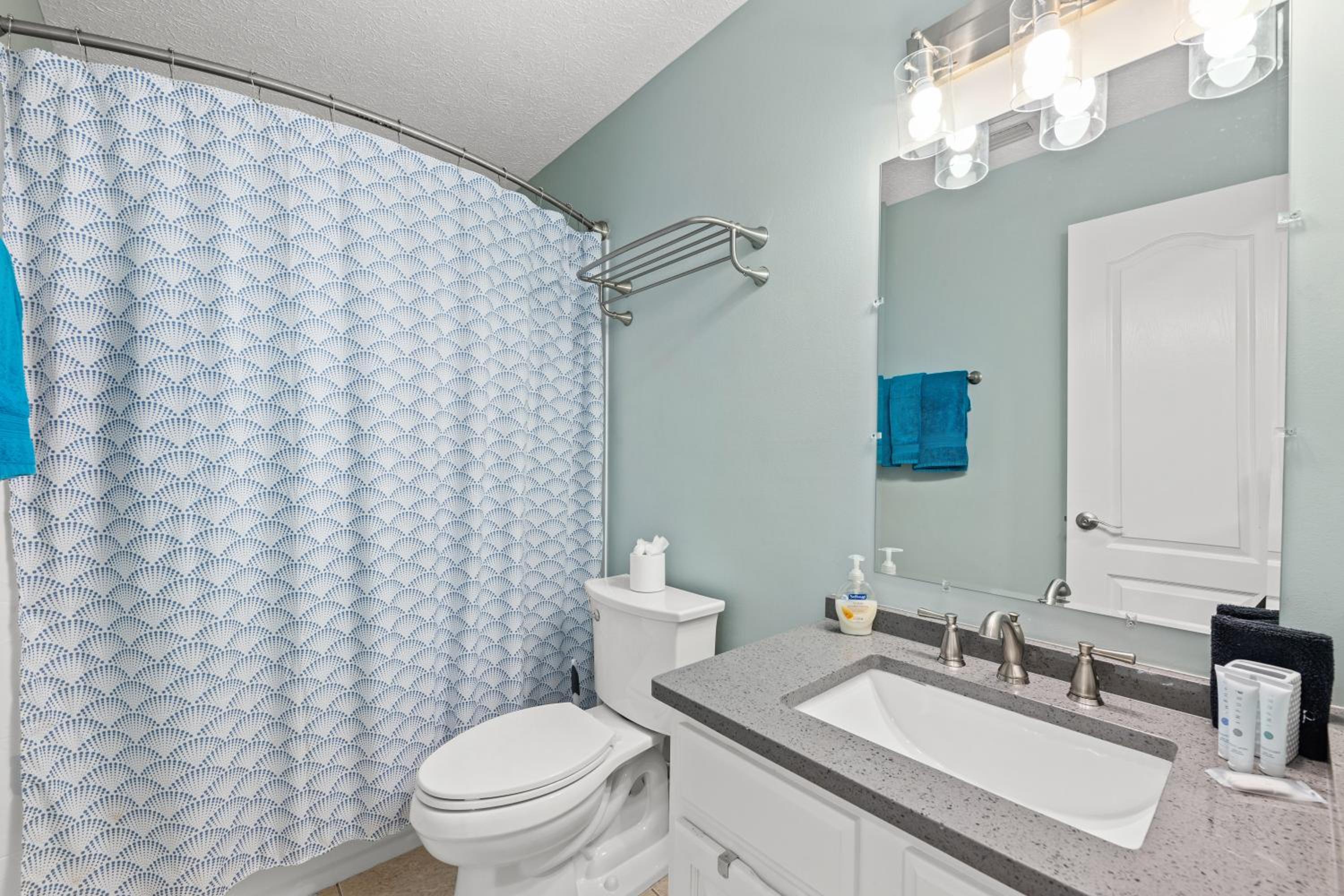 Two-Bedroom House photo 3