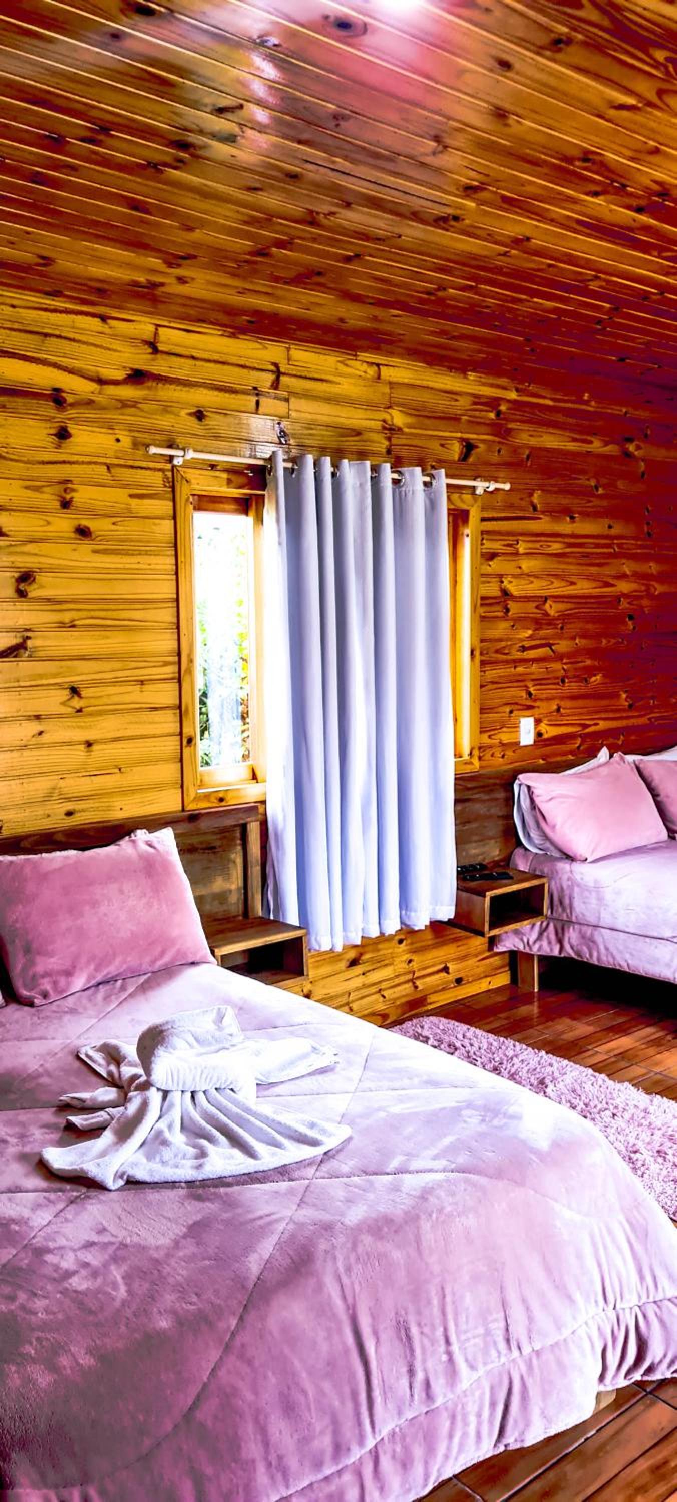 Deluxe Room - Photo 3
