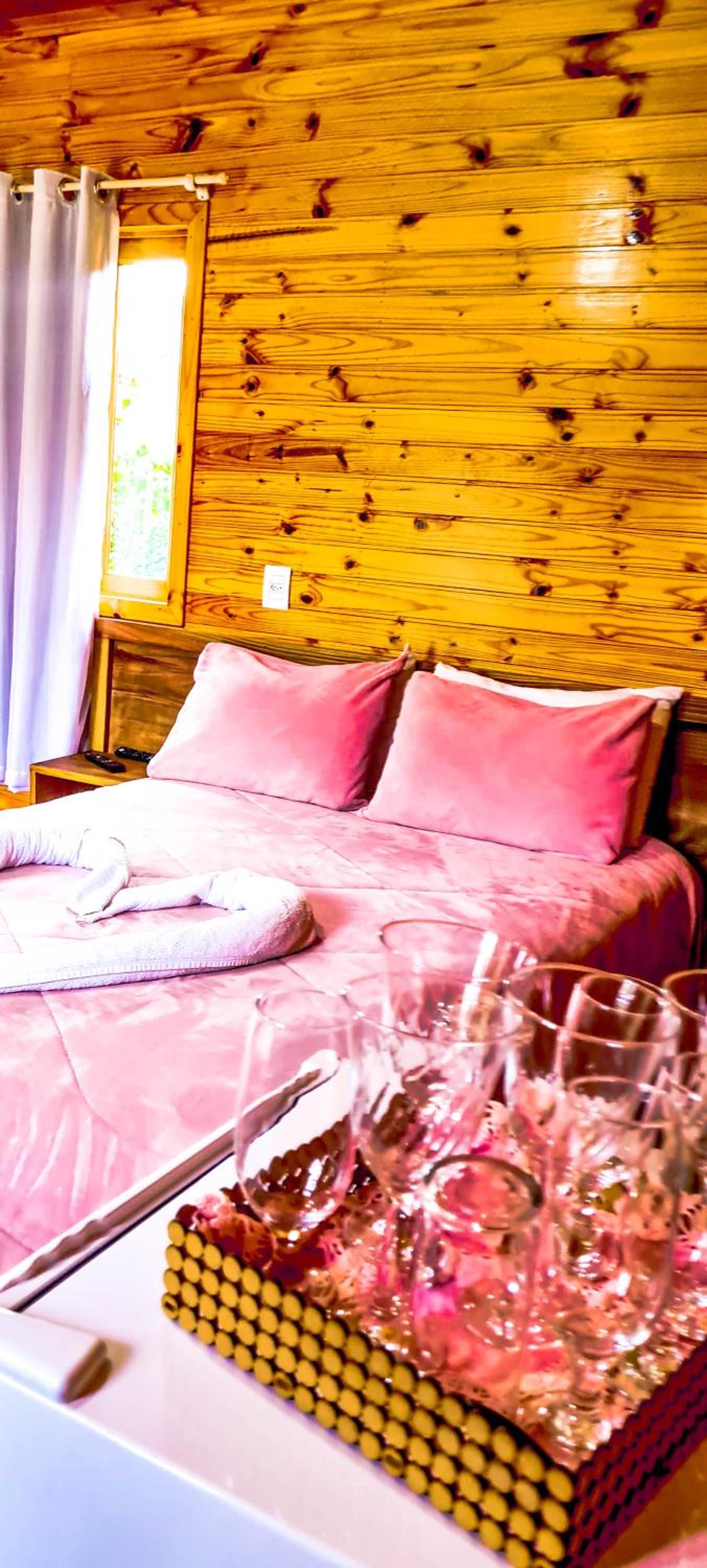 Deluxe Room - Photo 6