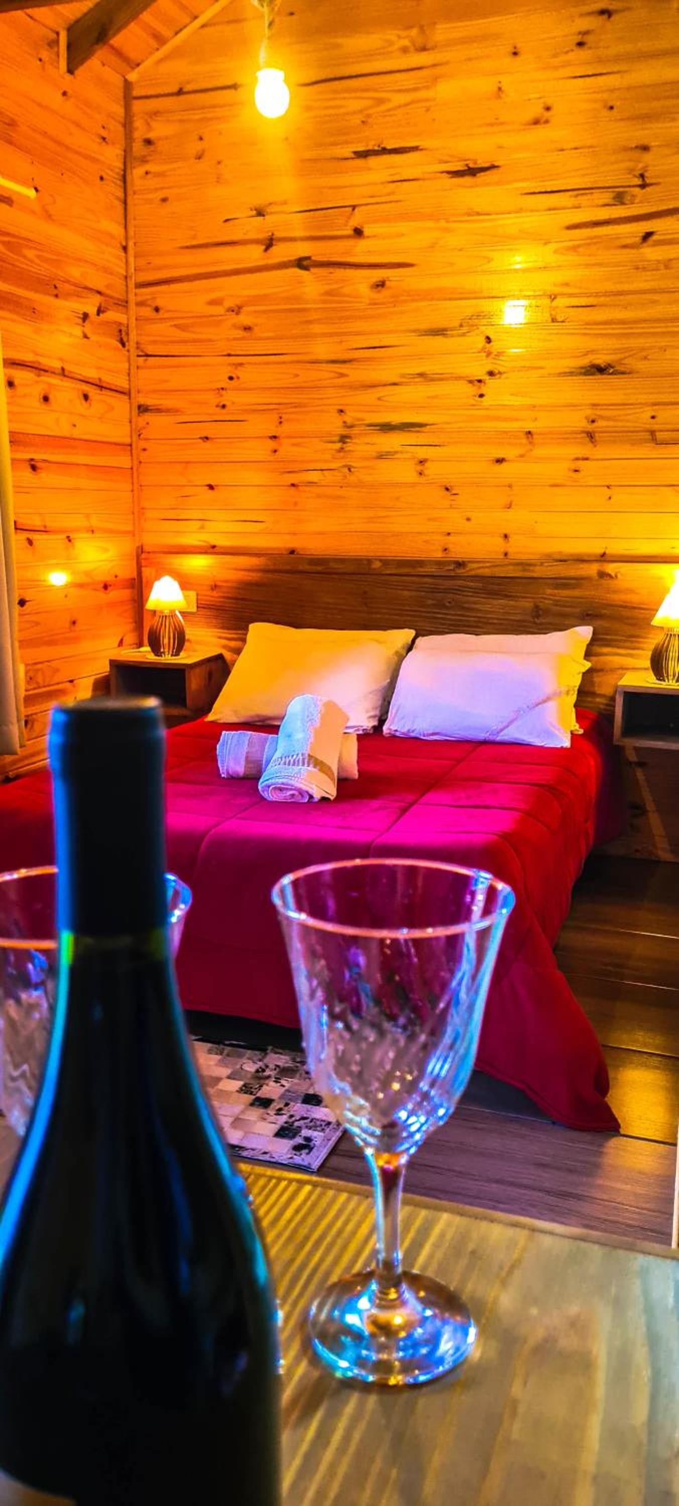 Deluxe Double Room with Balcony - Photo 7