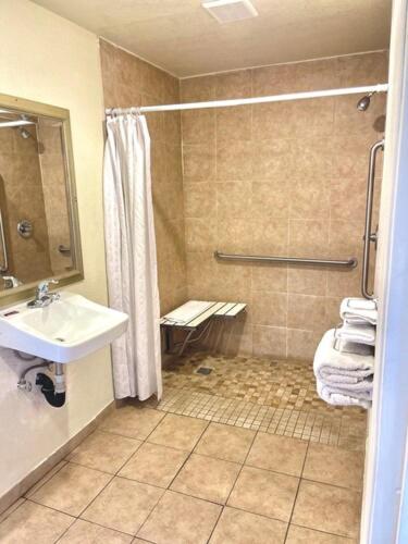 Double Or Twin Room photo 3