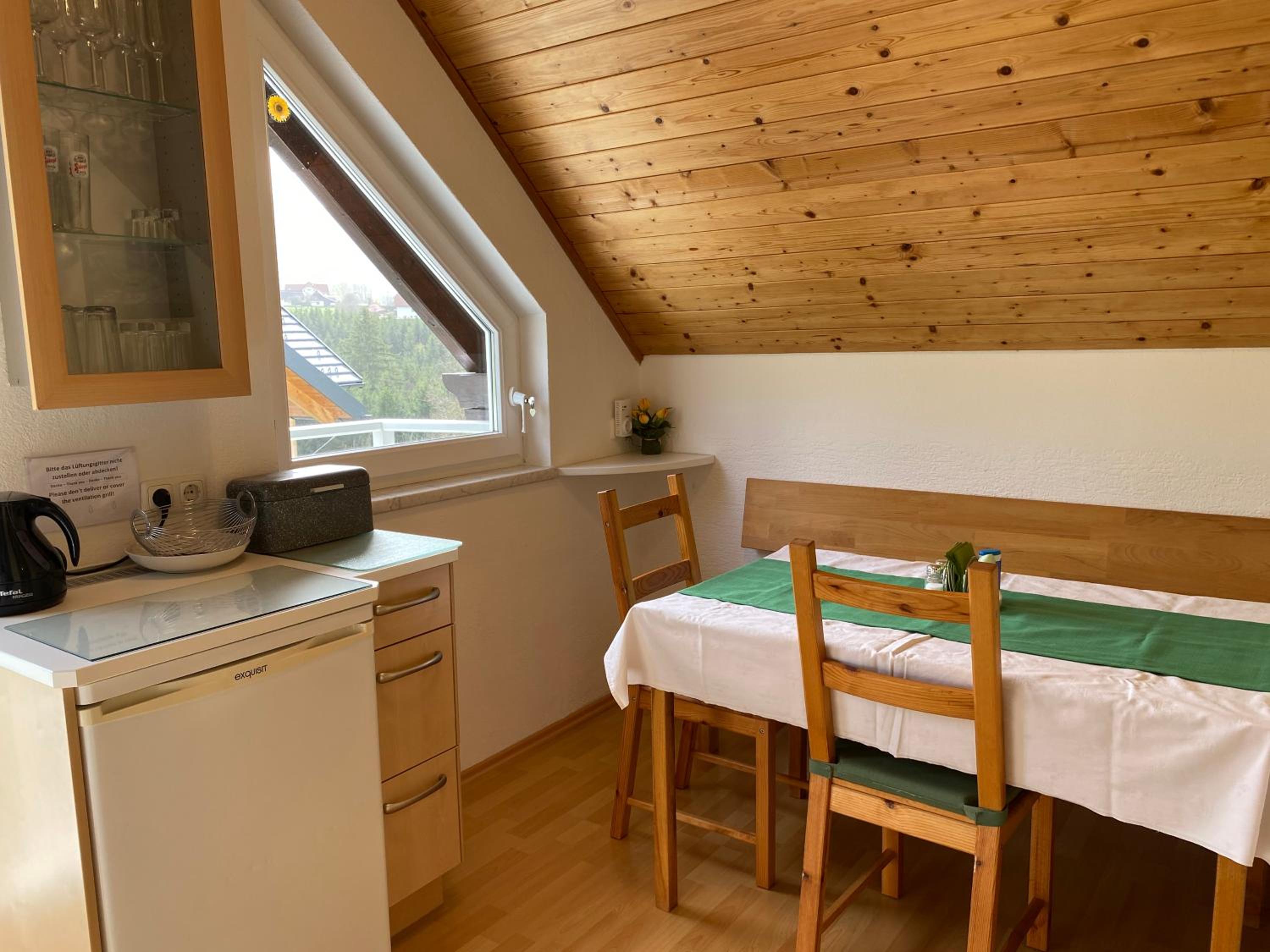 One-Bedroom Apartment with Balcony - Photo 2
