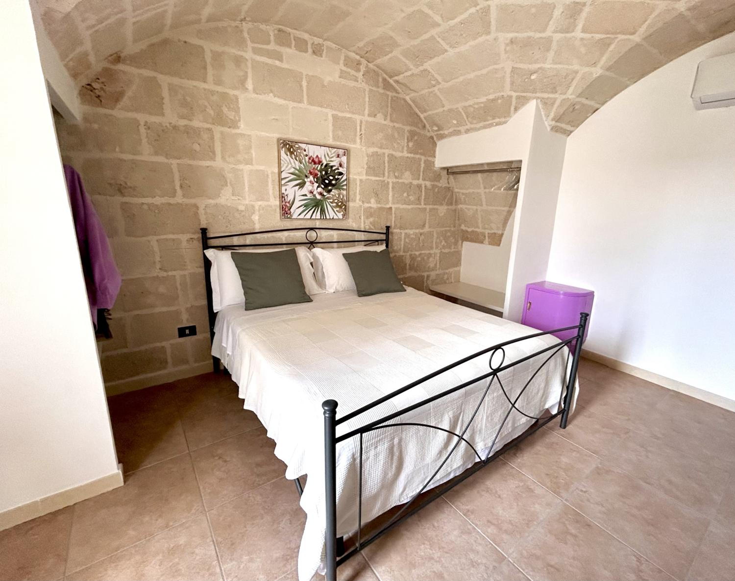 Deluxe Double Room with Balcony photo 1