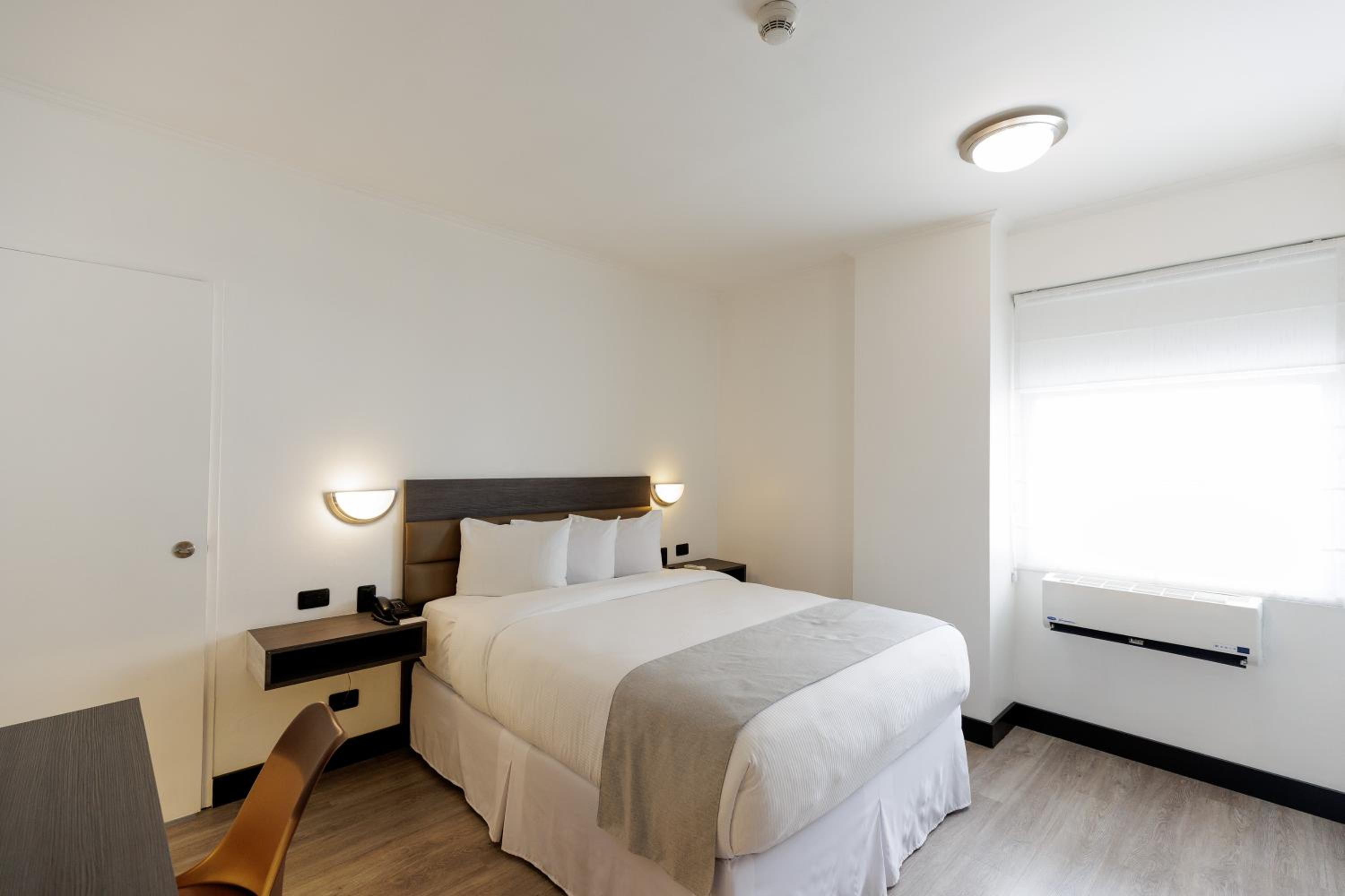Connecting Family Suite - Photo 4