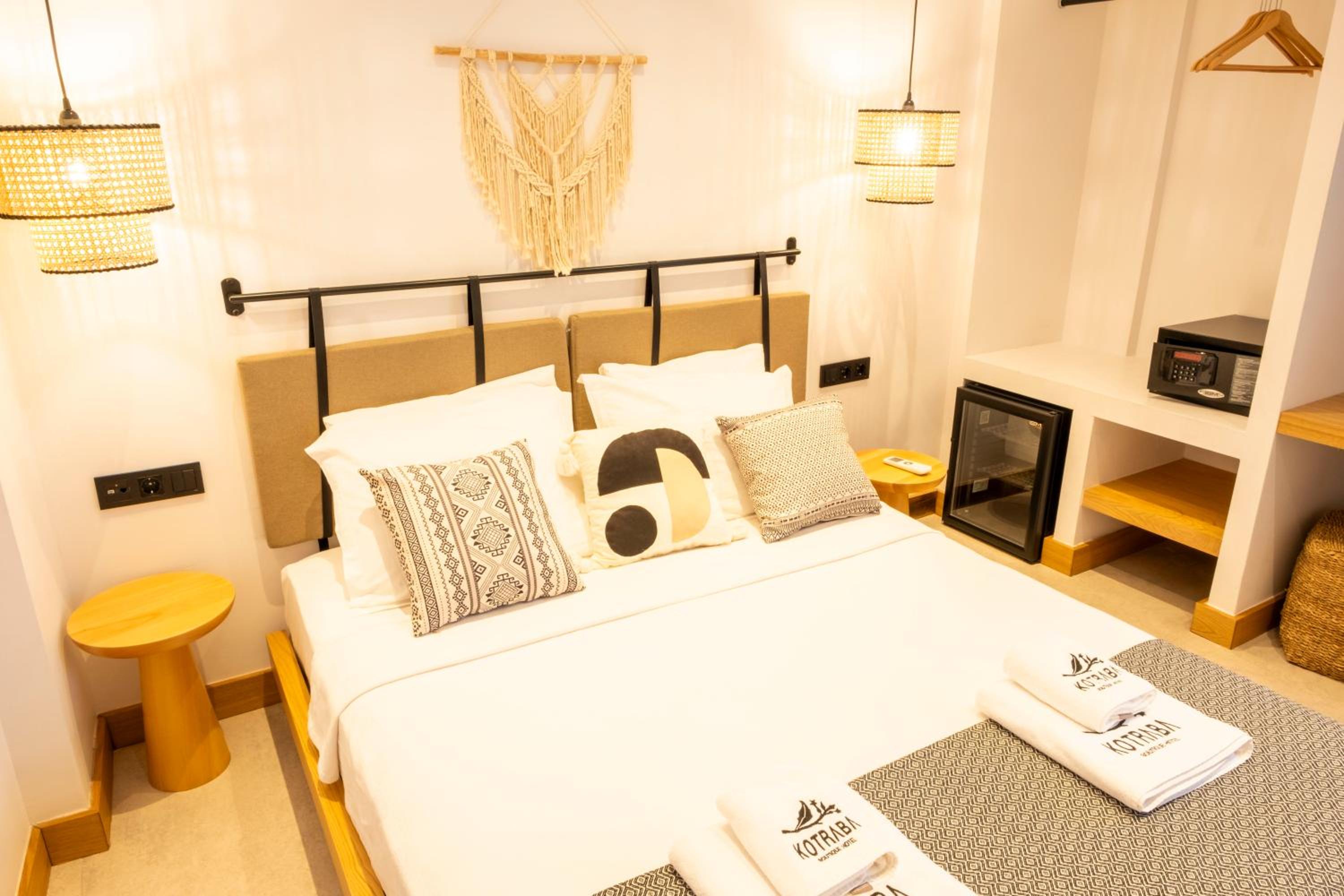 Deluxe Double Room photo 3