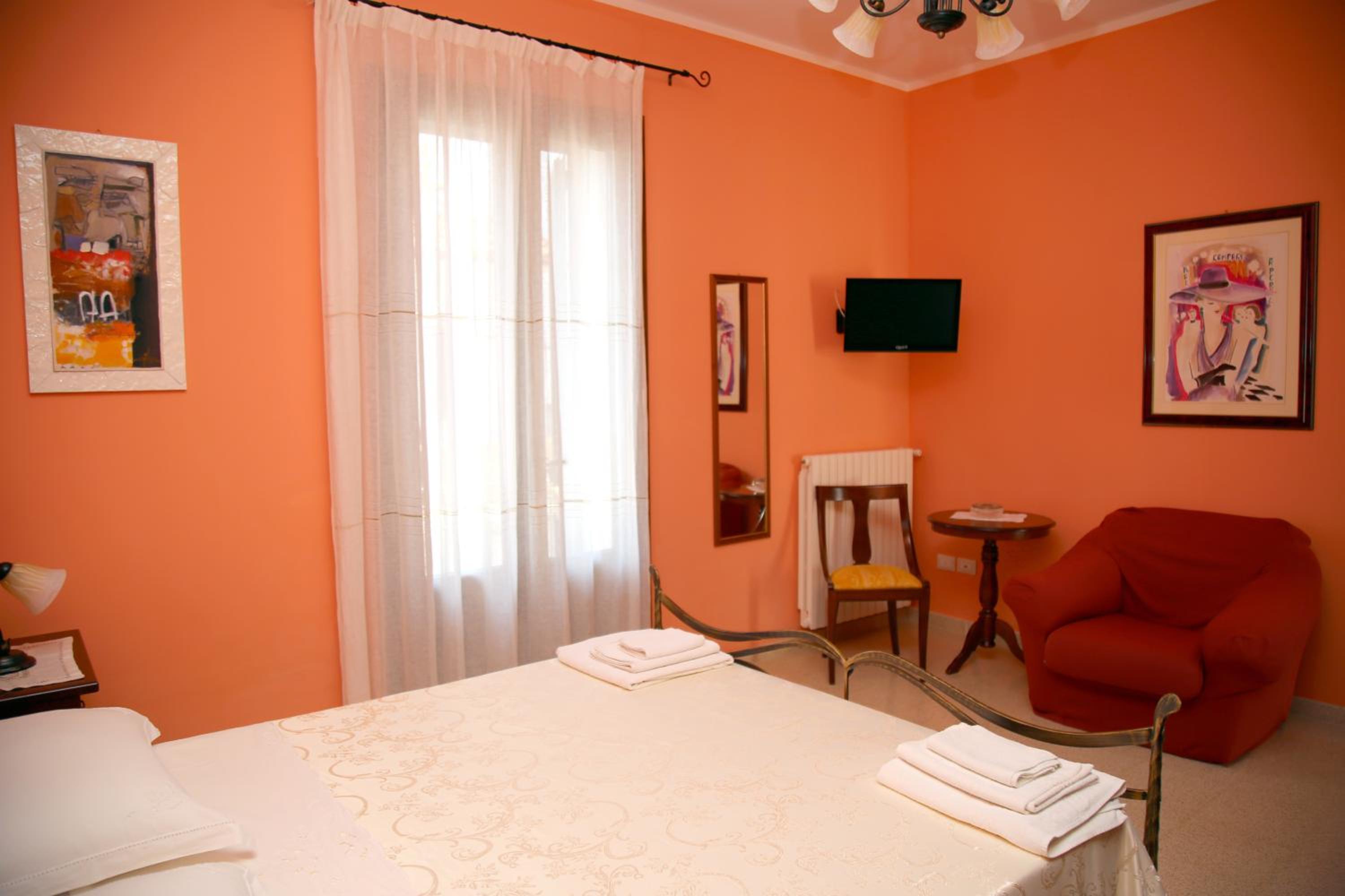 Double Room photo 3