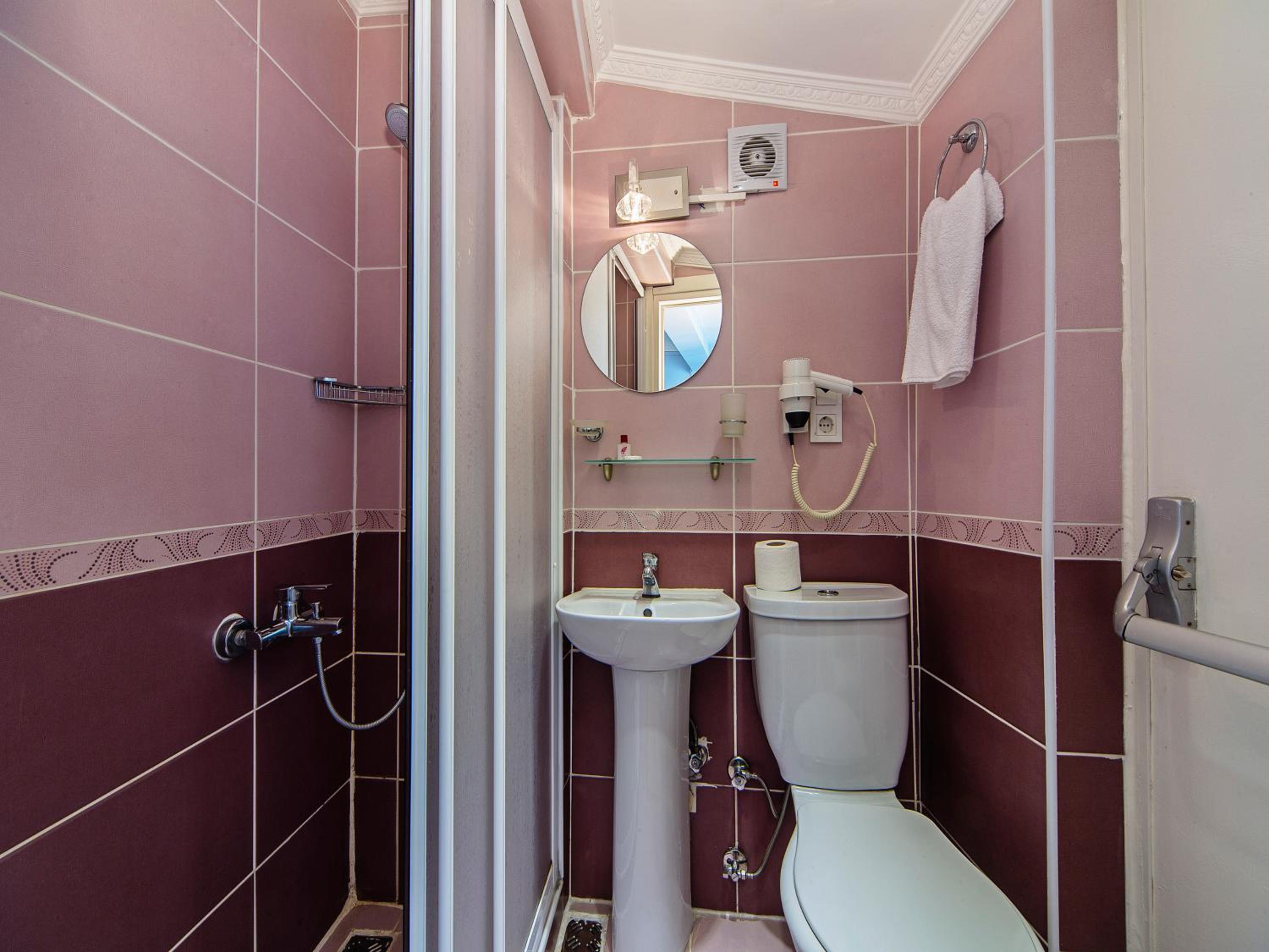 Single Room photo 3