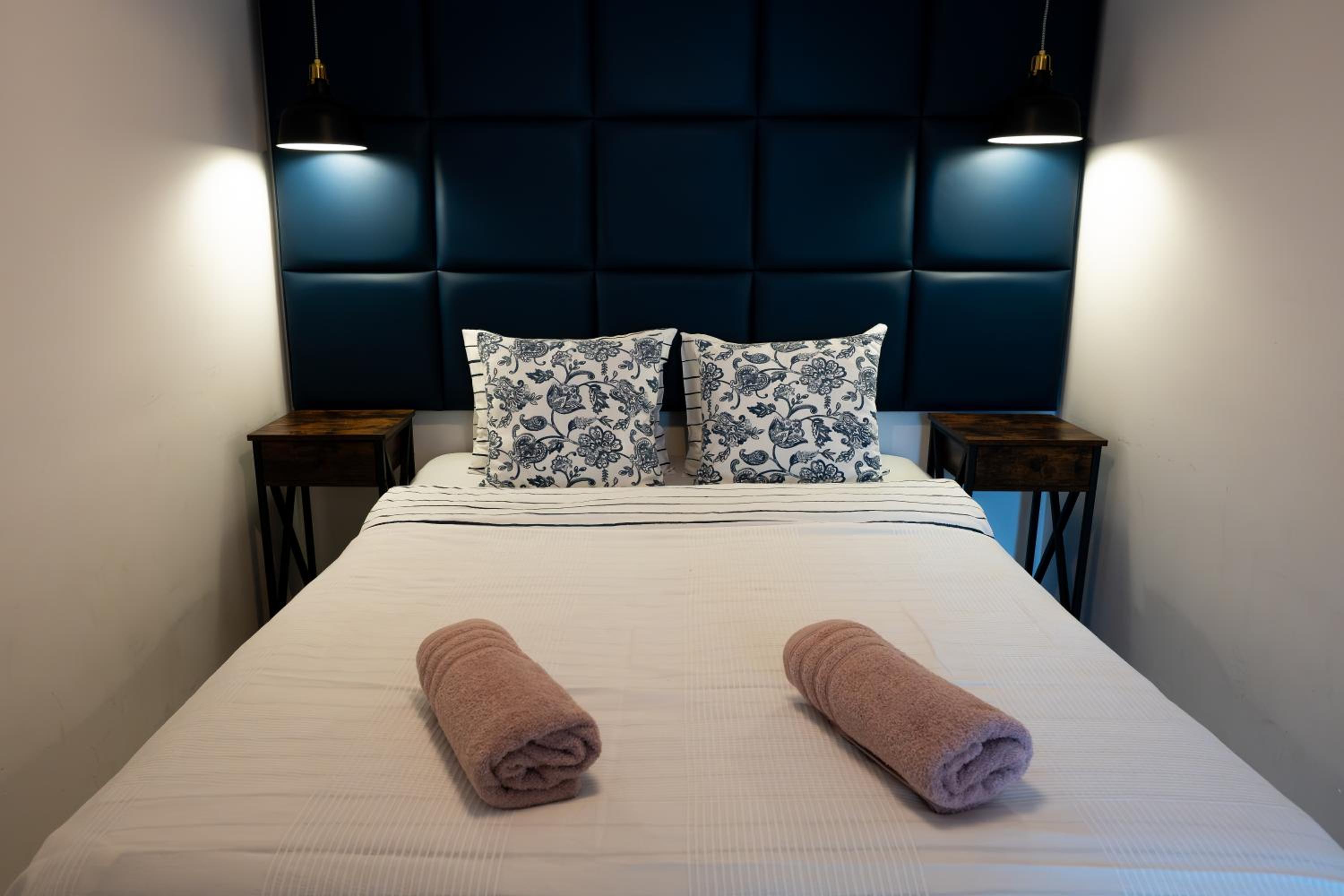 Deluxe Suite - Photo 6