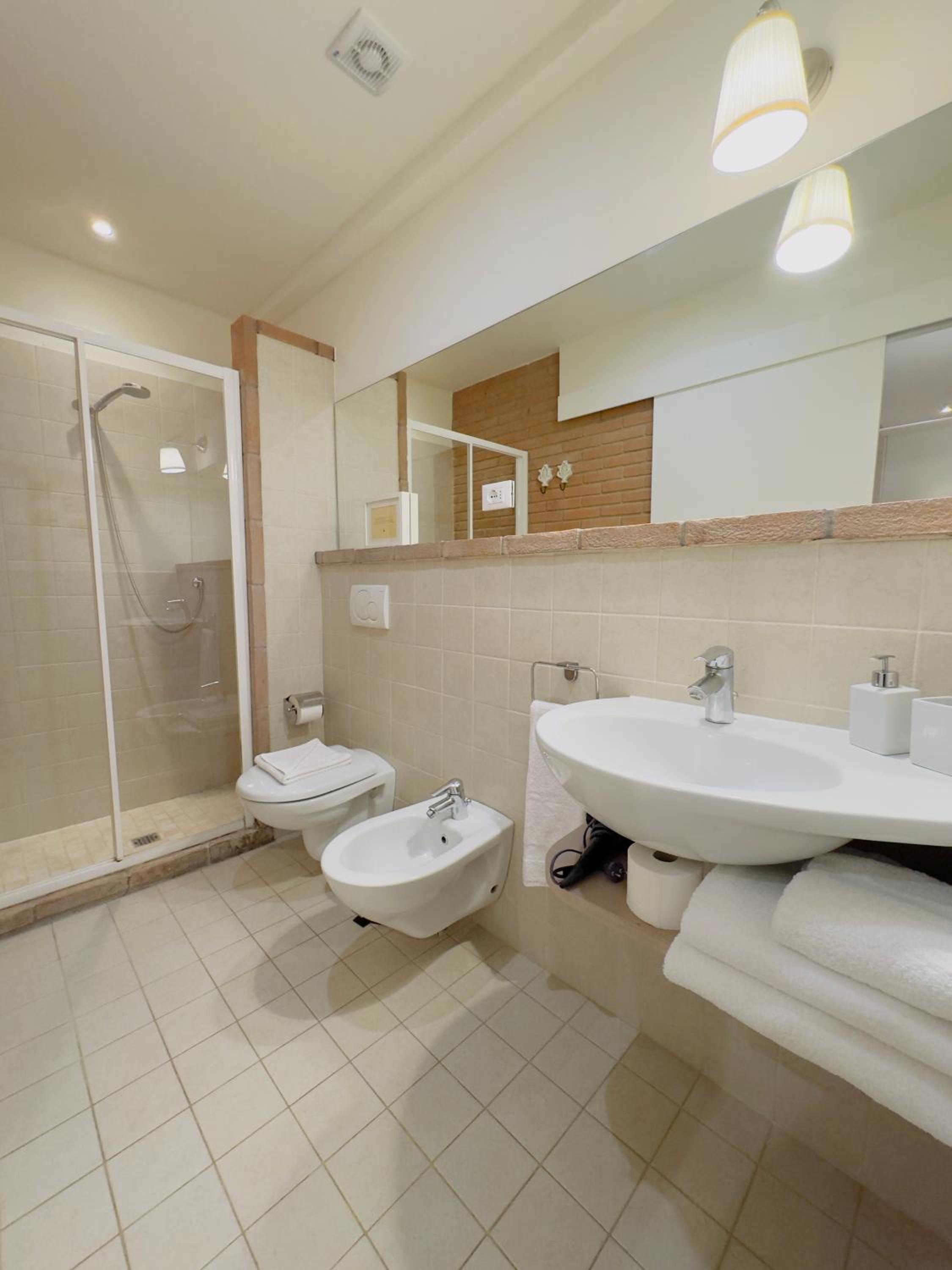 Double Room with Garden View - Photo 6
