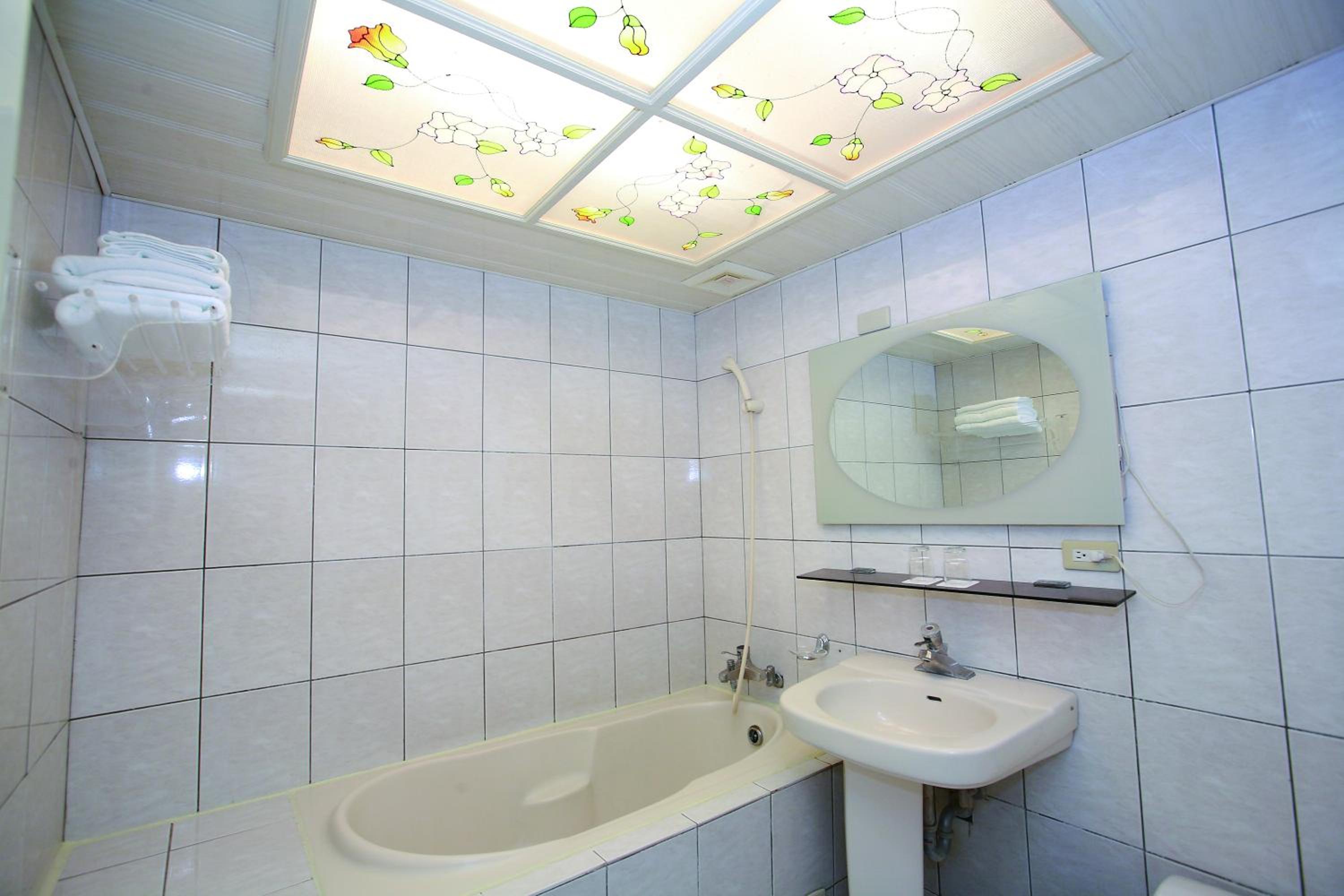 Standard Double Room - Photo 4